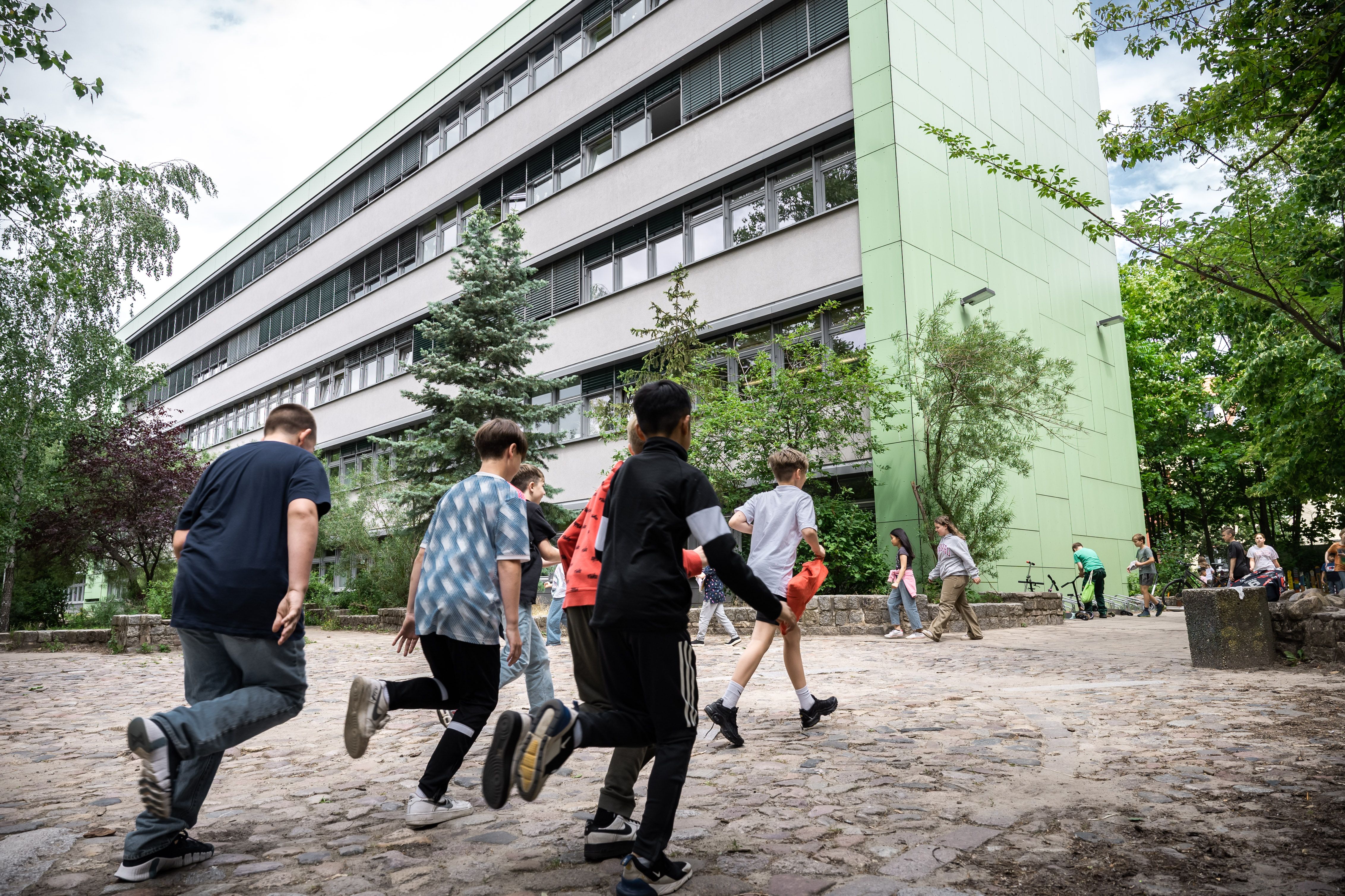 Der Senats-Sparhammer: Beim nächsten Mal sind Kitas und Schulen dran!