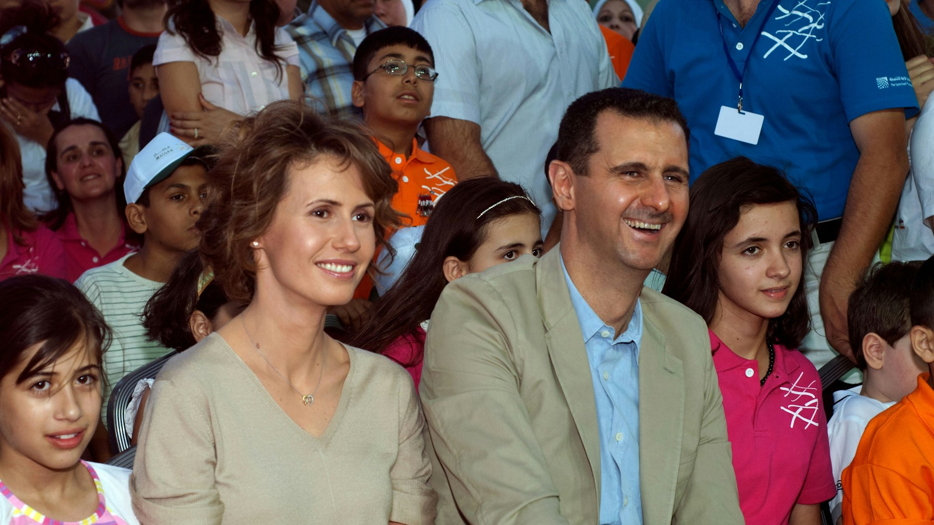 Asma und Syriens Ex-Diktator Baschar al-Assad. 54 Jahre dauerte das brutale Regime des Assad-Clans in Syrien.