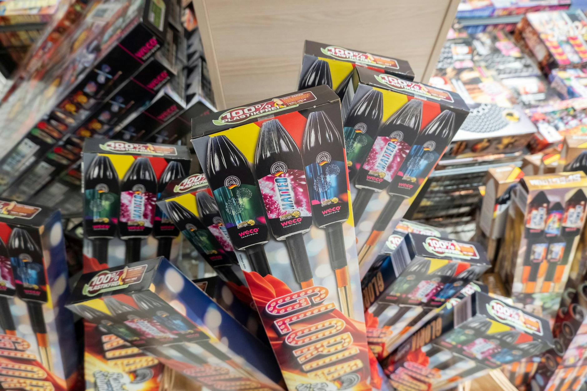 In ein paar Tagen werden in ganz Deutschland wieder Böller, Raketen und Batterien verkauft - früher als in vielen anderen Jahren.