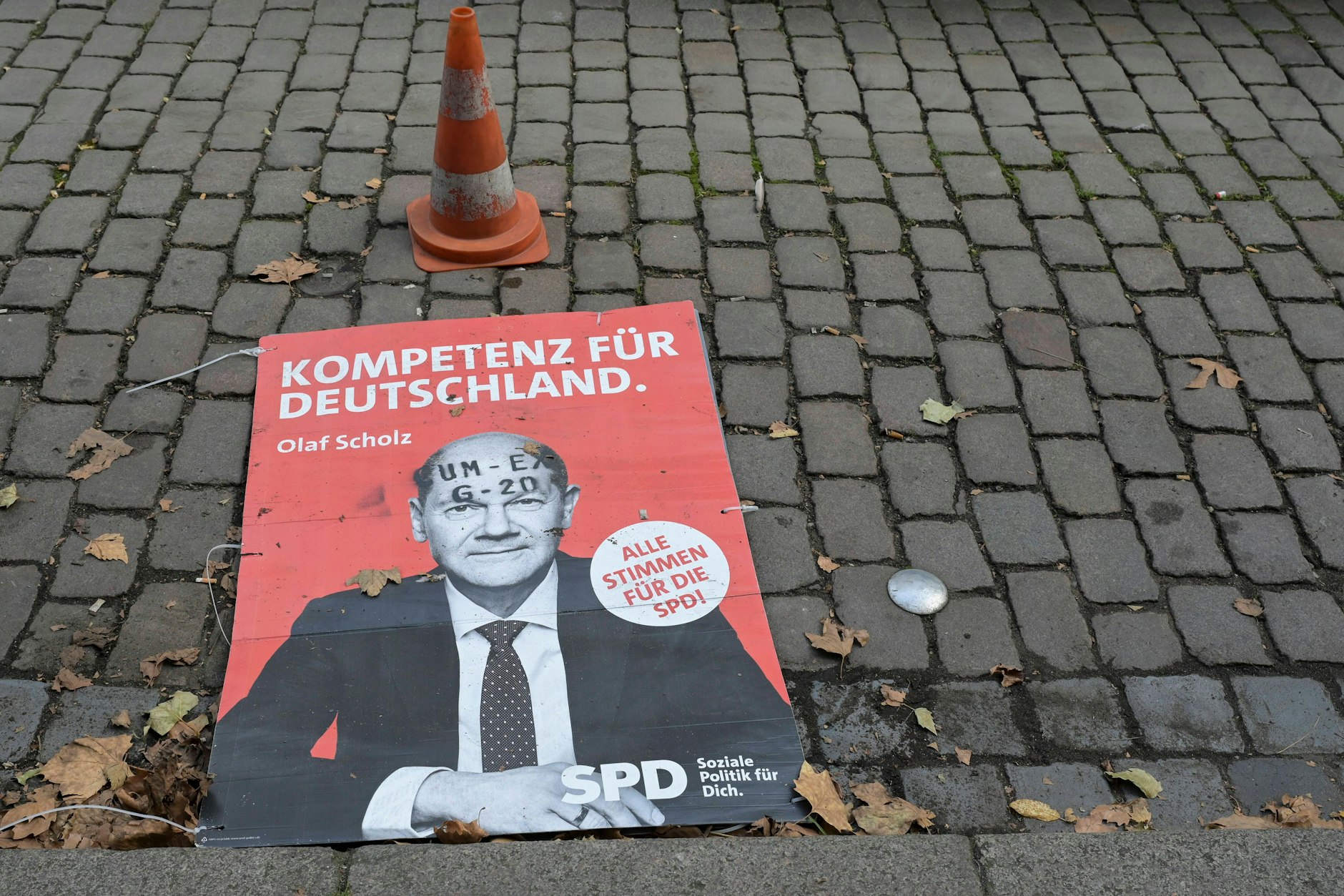 In Lankwitz wurde ein Wahlkampfstand Mitte Dezember brutal angegriffen
