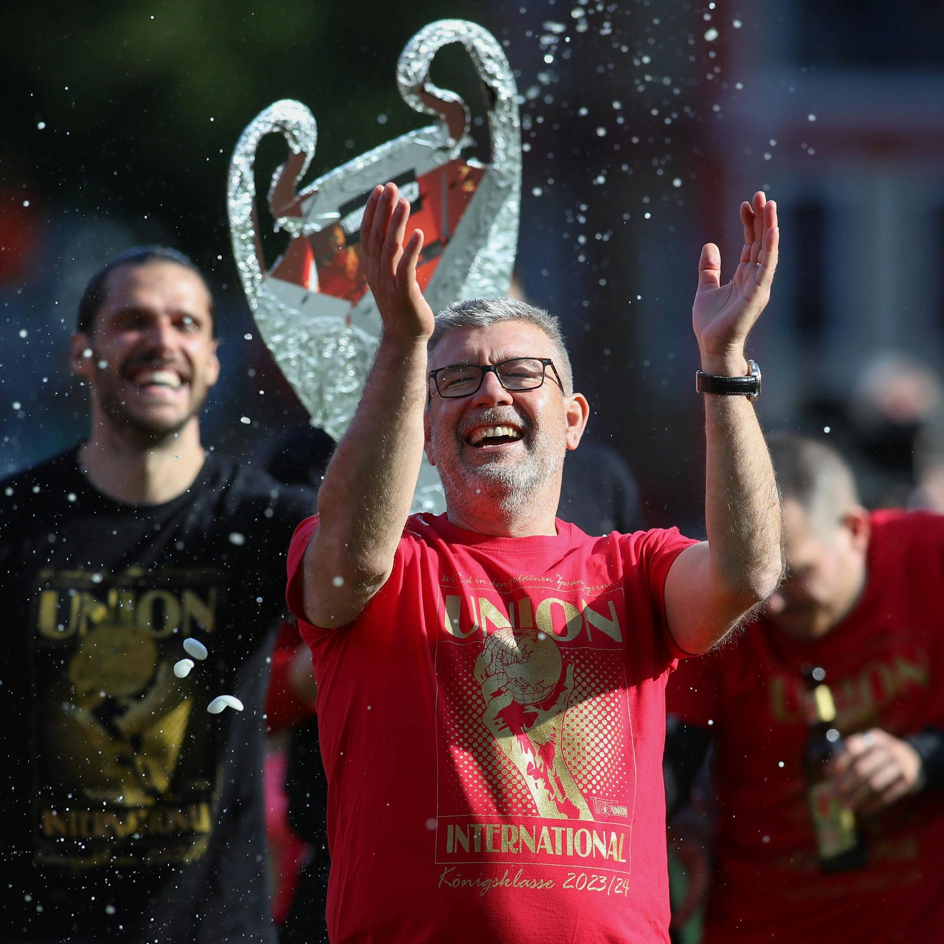 27. Mai 2023: Urs Fischer schaffte das größte Union-Wunder. Nach einem 1:0-Heimsieg am 34. Spieltag war der Klub für die Champions League qualifiziert.
