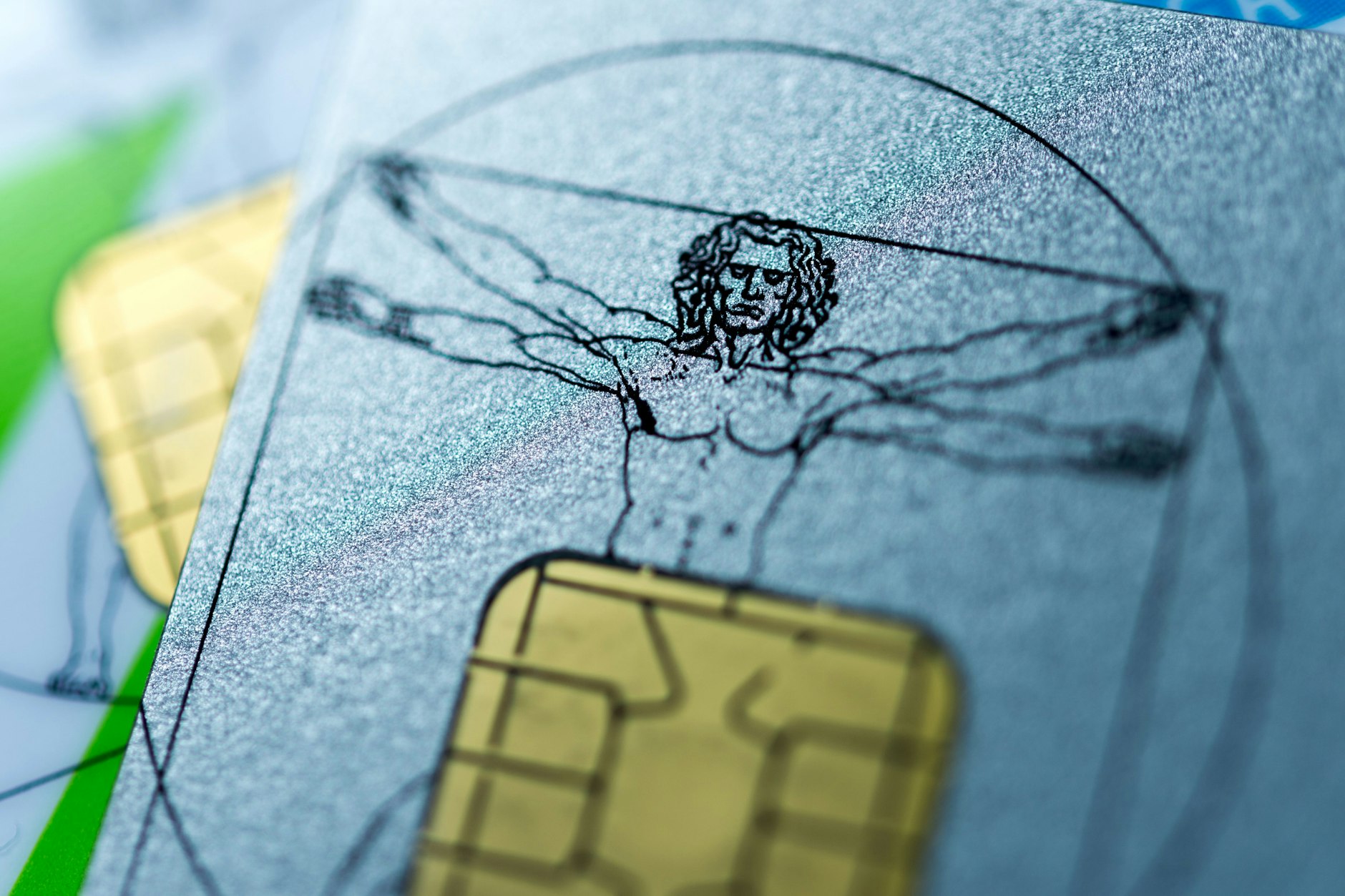 Der Chip einer Gesundheitskarte für gesetzlich Krankenversicherte