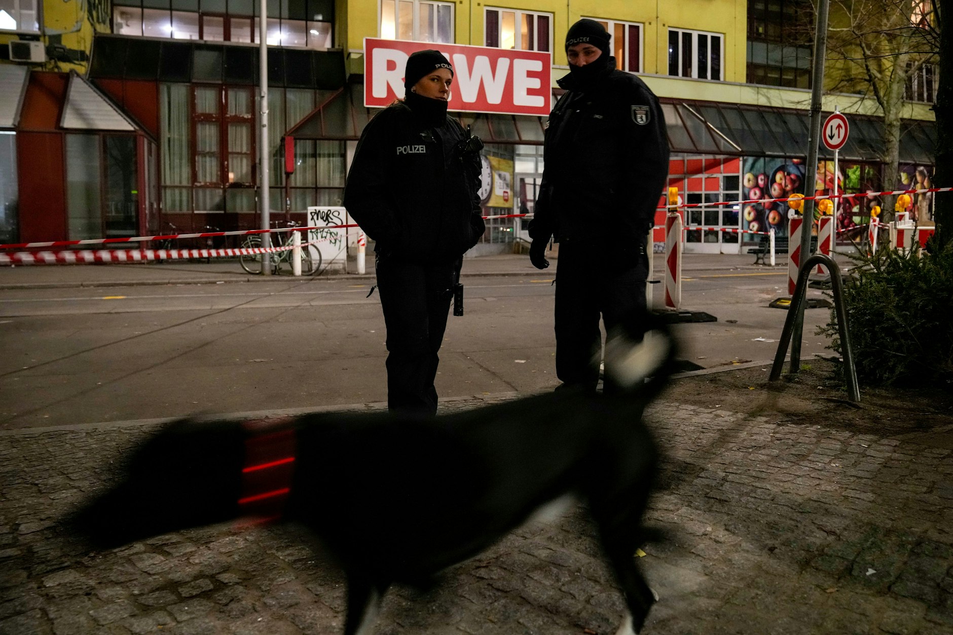 In Charlottenburg lief an Silvester ein Mann mit einem Messer Amok.