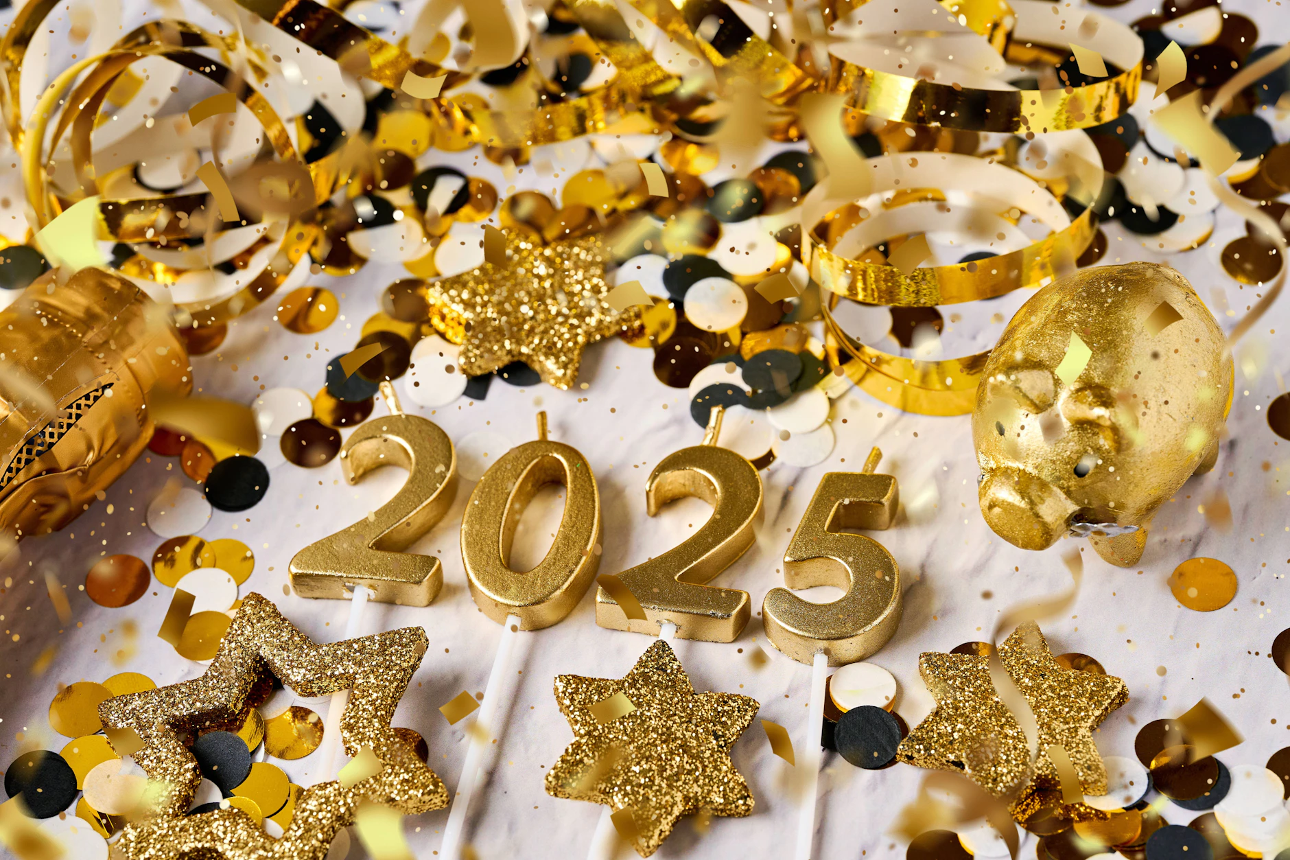 Silvester ist vorbei, das neue Jahr ist gestartet. Wohin jetzt mit dem Müll von der Silvester-Party?