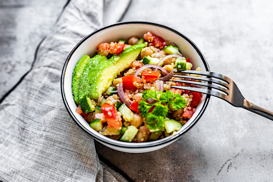 Das Rezept für Sattmacher-Salat ist perfekt für die gesündere Ernährung im neuen Jahr.
