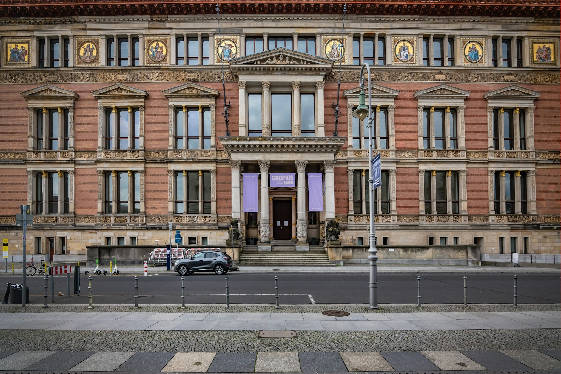 Der Gropius-Bau in Friedrichshain-Kreuzberg zeigt ab März „Vaginal Davis: Fabelhaftes Produkt“.