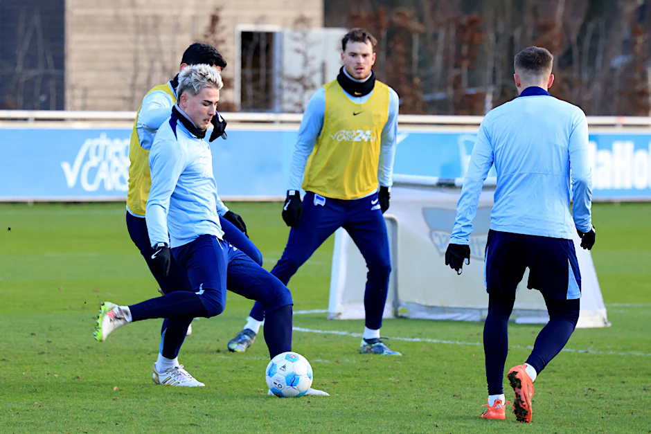 Herthas rechter Flügelflitzer Marten Winkler machte das Donnerstag das volle Trainingsprogramm nach langer Leidenszeit mit.
