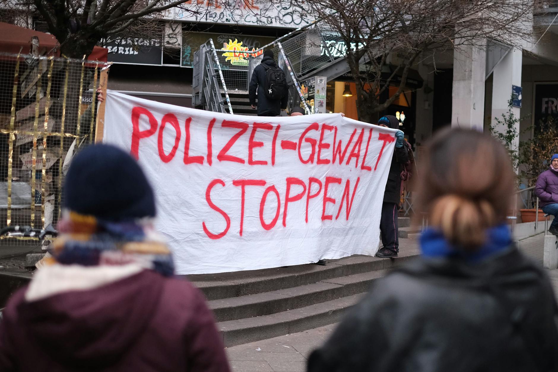 Demo gegen Polizeigewalt am Kottbusser Tor.