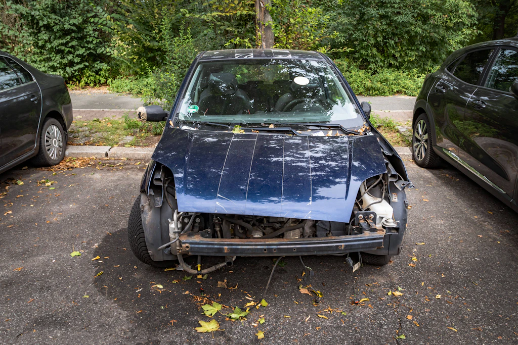 Berlin verwahrlost: 5000 Schrottautos blockieren die Straßen