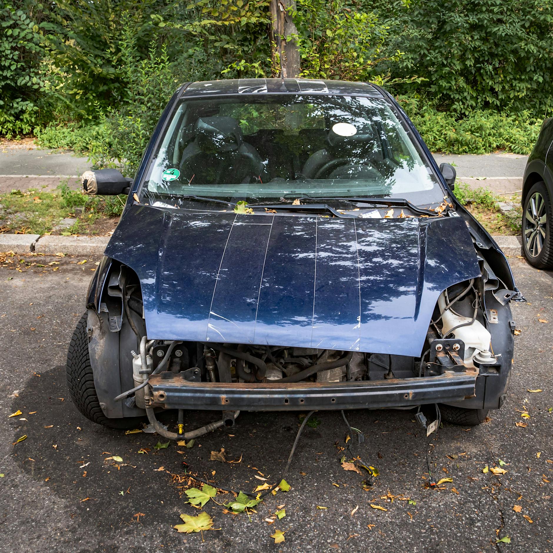 Berlin verwahrlost: 5000 Schrottautos blockieren die Straßen