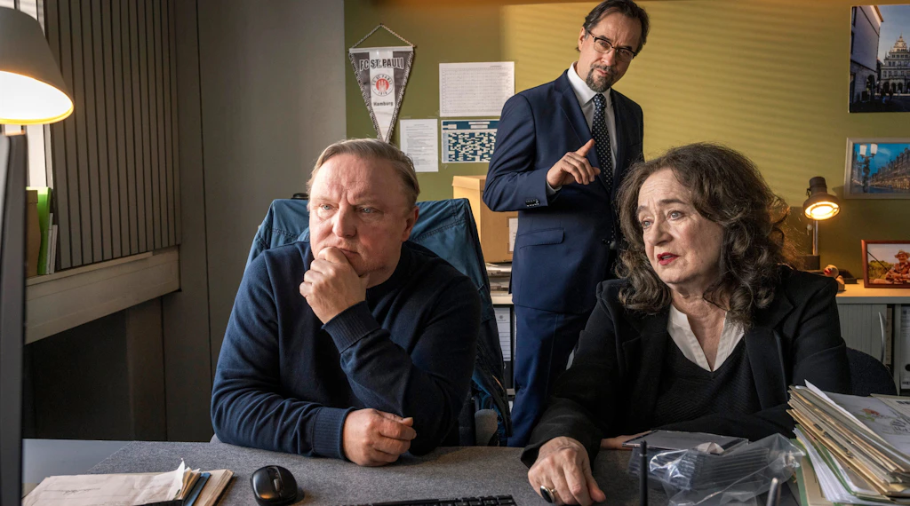 DIESE fünf beliebten „Tatort“-Ermittler verabschieden sich 2025