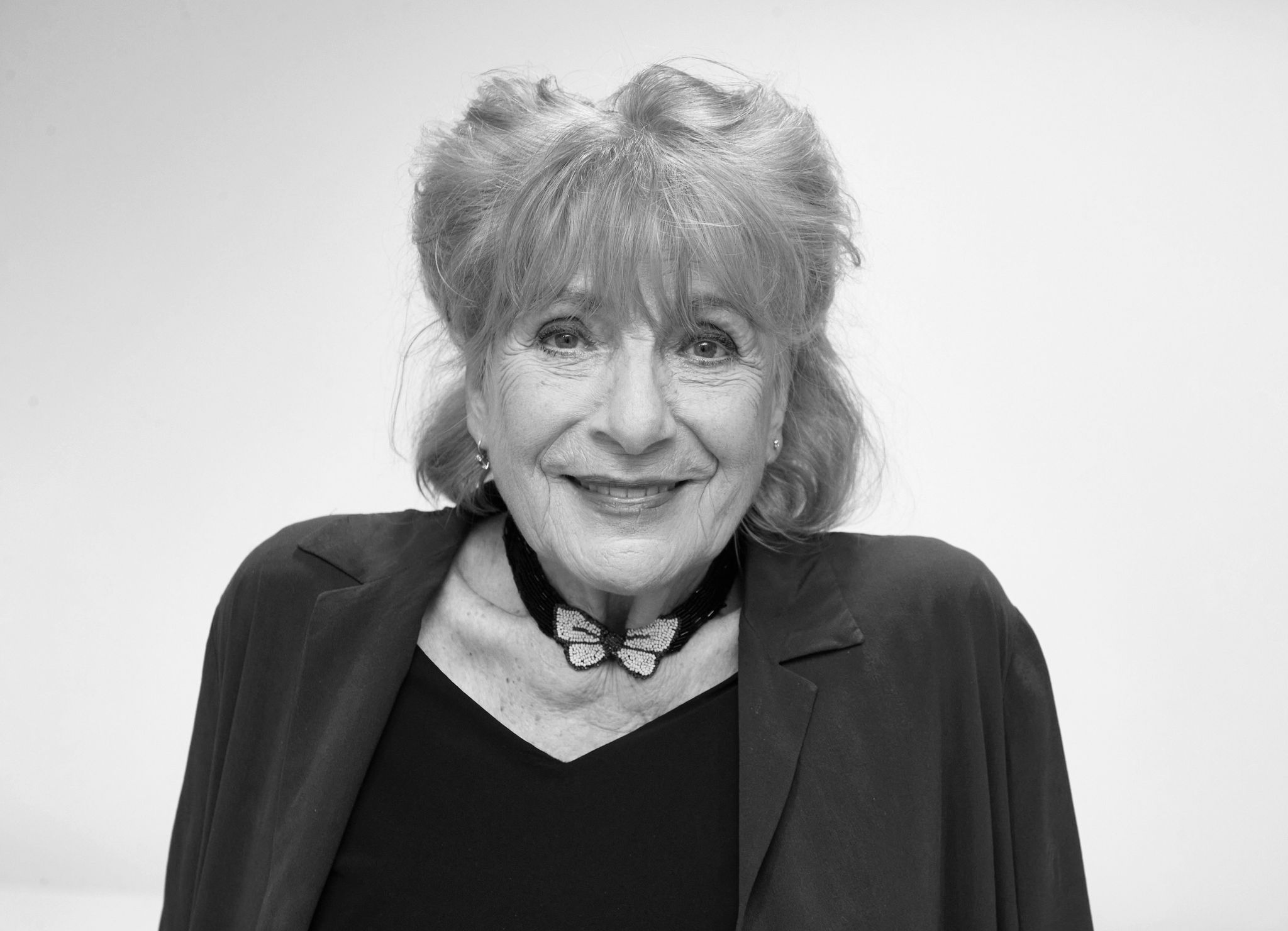 Rätselhafte Traueranzeige: Verwirrung um das Alter von Hannelore Hoger