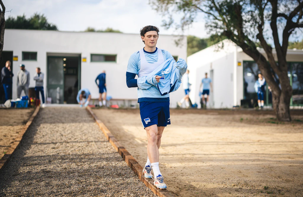 Hertha BSC in training camp in Spain: Balancing act for Fabian Reese