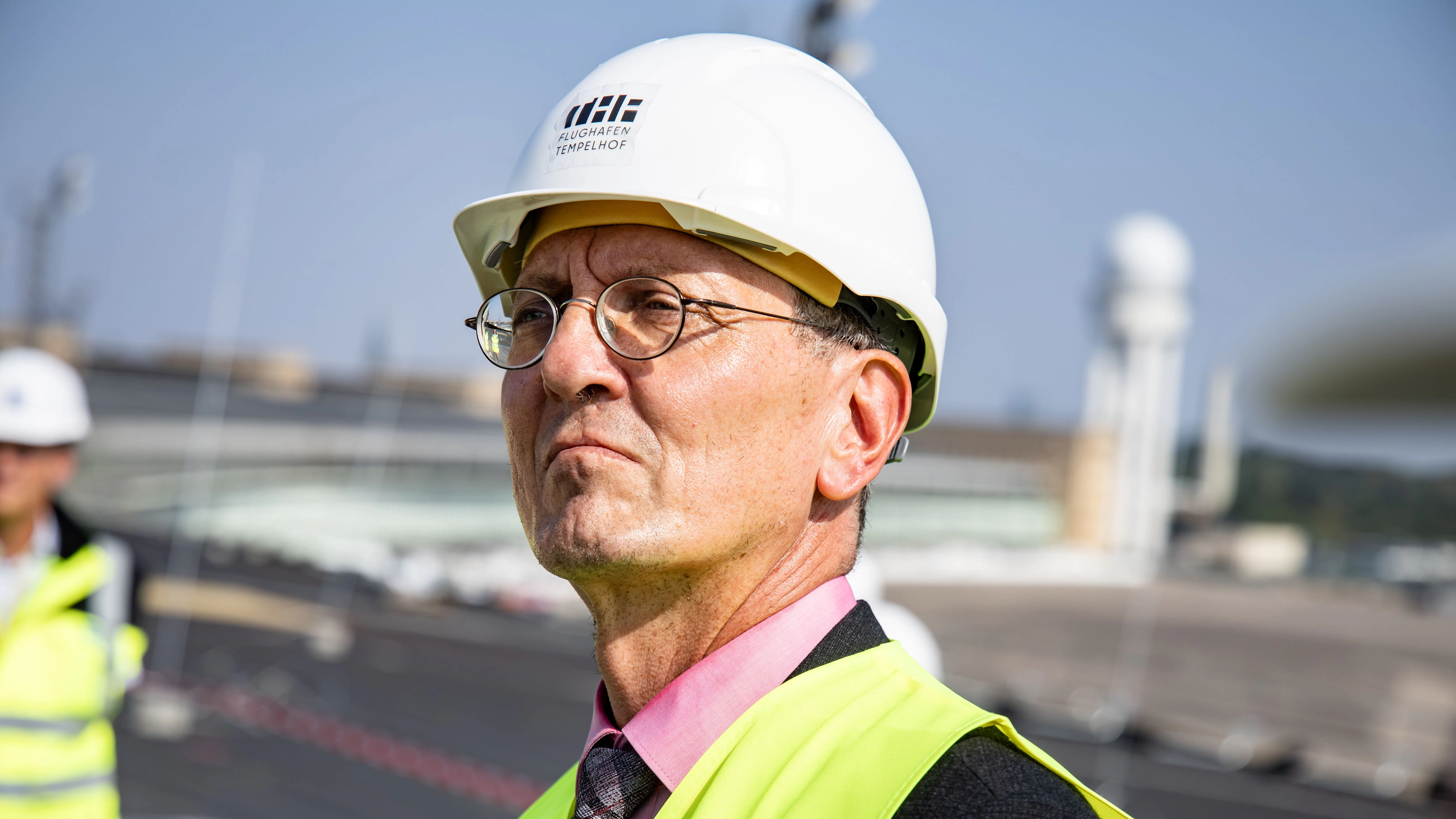 Berlins Bausenator Christian Gaebler hat das Hochhausprojekt an der Warschauer Brücke an sich gezogen.