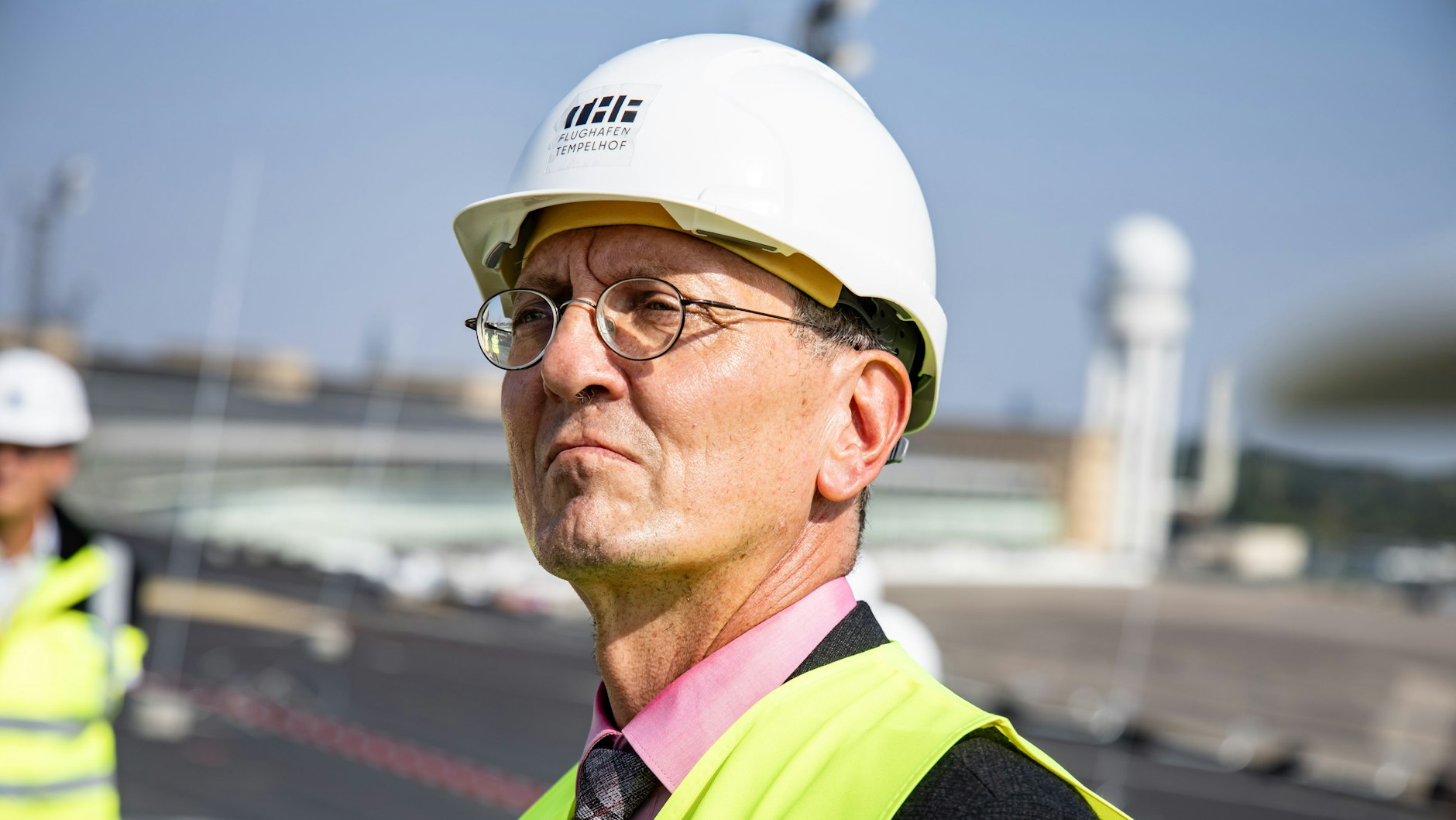 Berlins Bausenator Christian Gaebler hat das Hochhausprojekt an der Warschauer Brücke an sich gezogen.