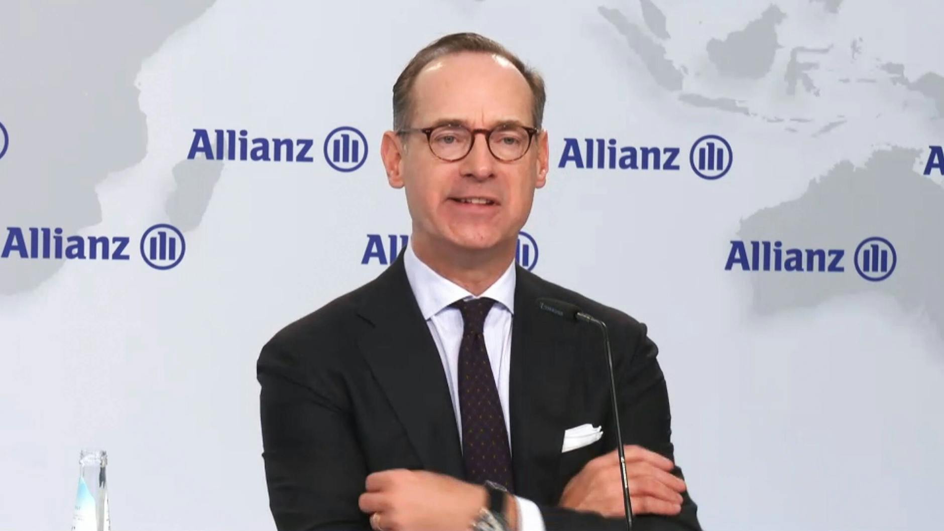 Allianz-Chef Oliver Bäte fordert einen Karenztag für Kranke.