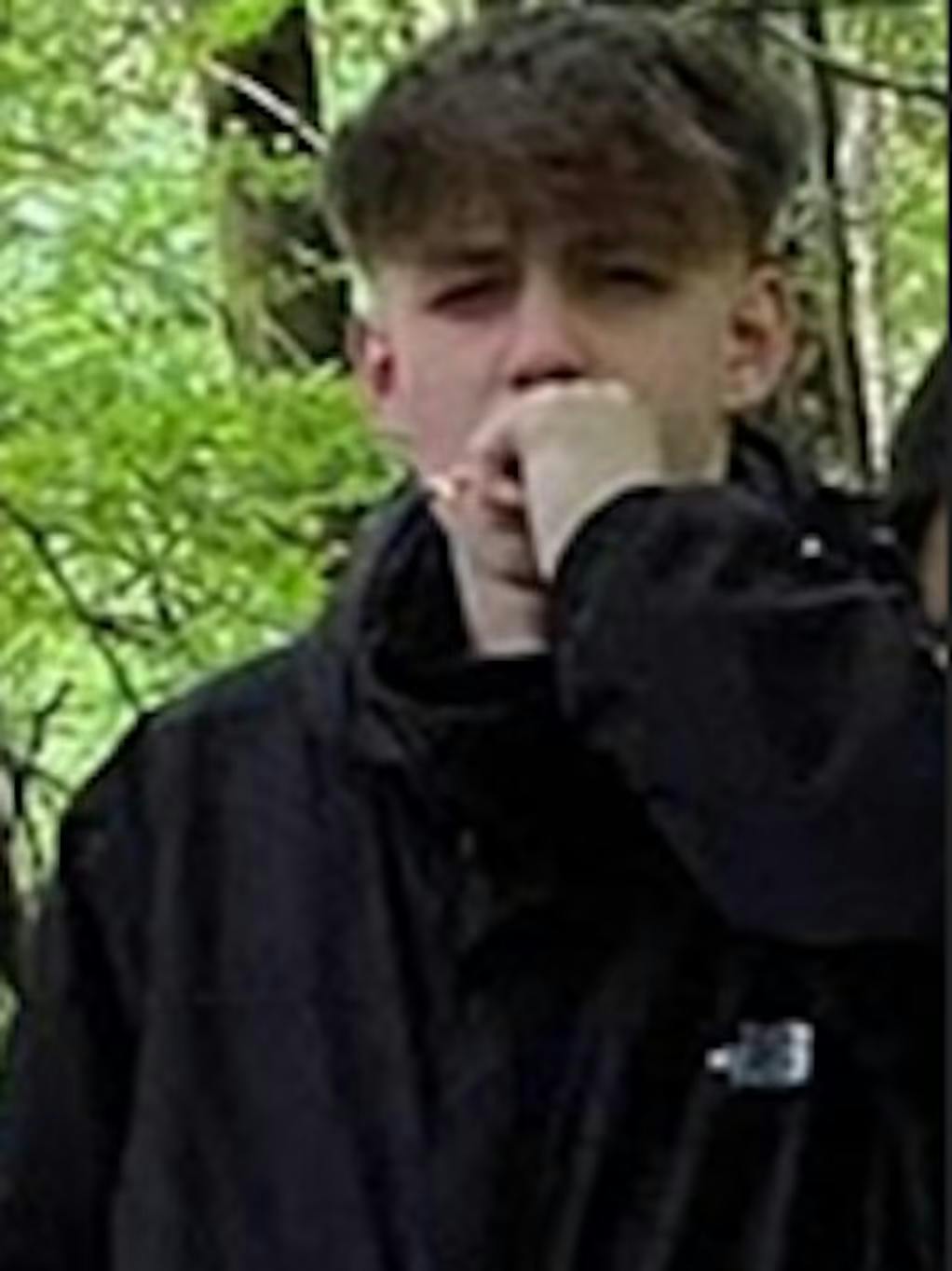 Ein weiteres Foto von Max Janke, mit dem die Polizei nach dem 19-Jährigen sucht.