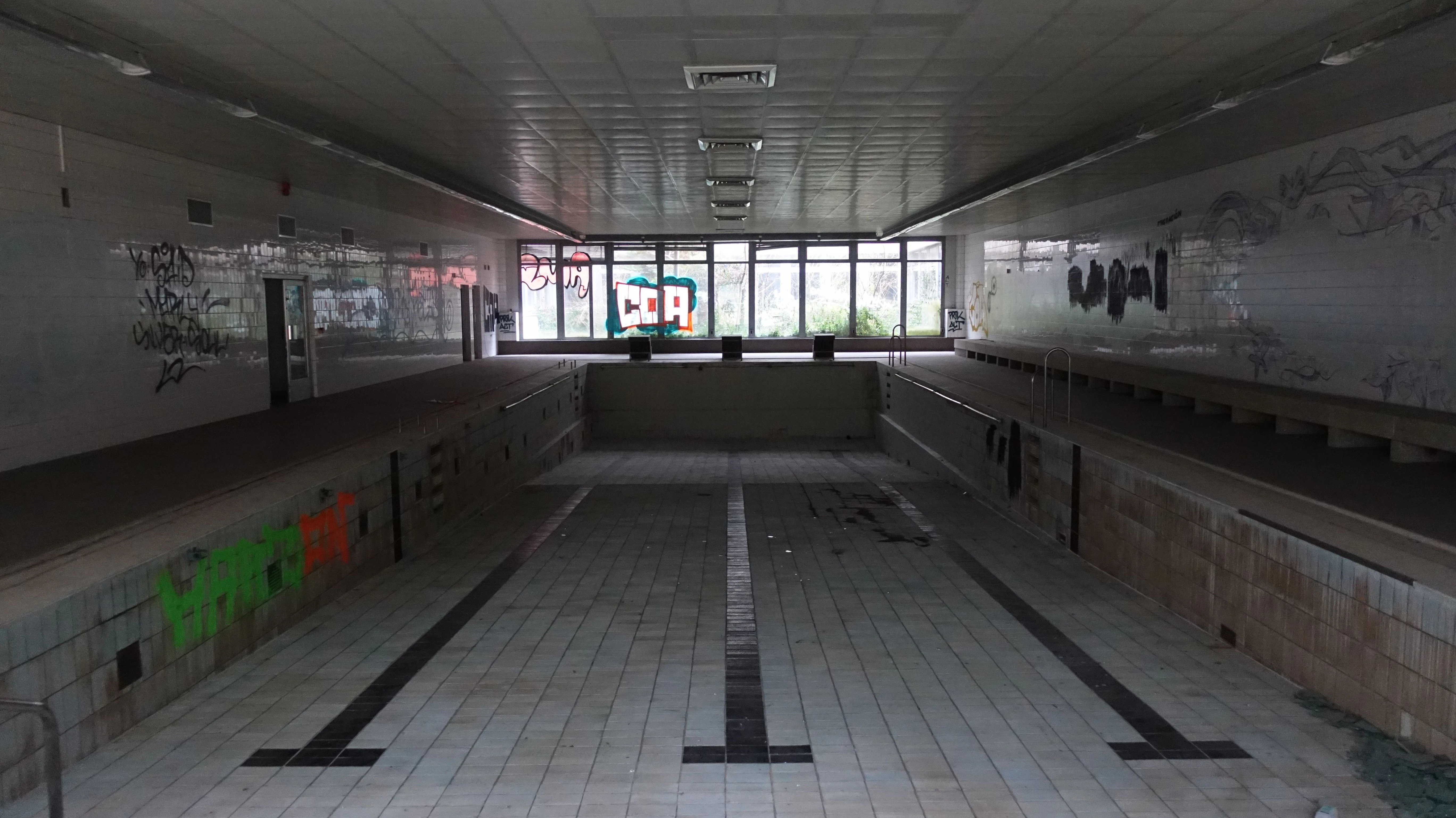 Das Schwimmbad im einstigen DDR-Regierungskrankenhaus