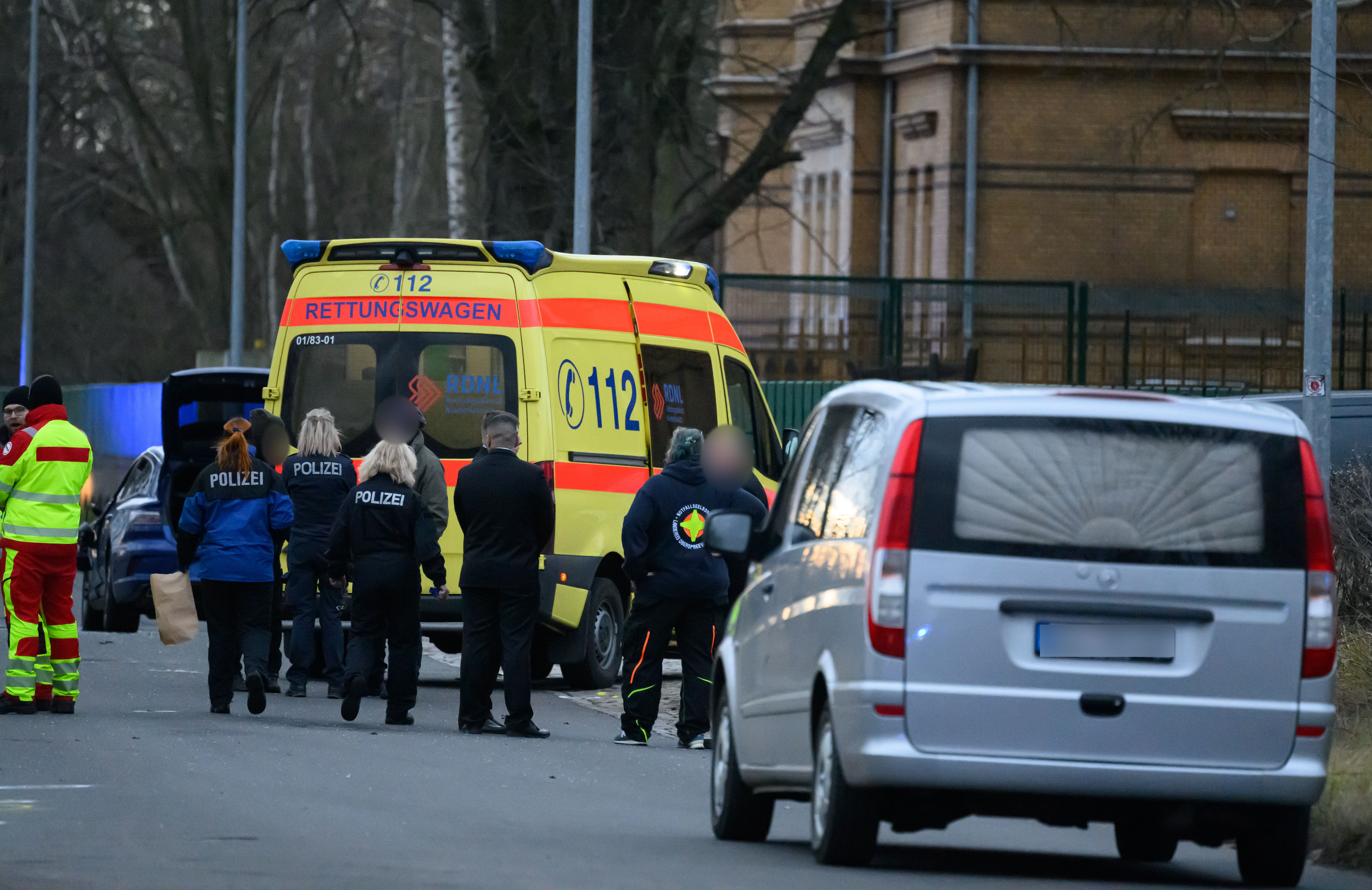 UPDATE: Junger Polizist totgefahren – er wollte verdächtiges Fahrzeug kontrollieren