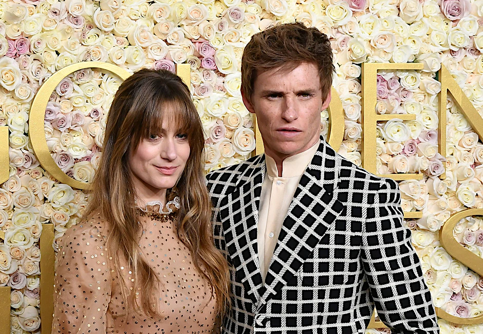 Der britische Schauspieler Eddie Redmayne (43) mit seiner Ehefrau Hannah Bagshawe (42) bei den Golden Globe Awards in Los Angeles.