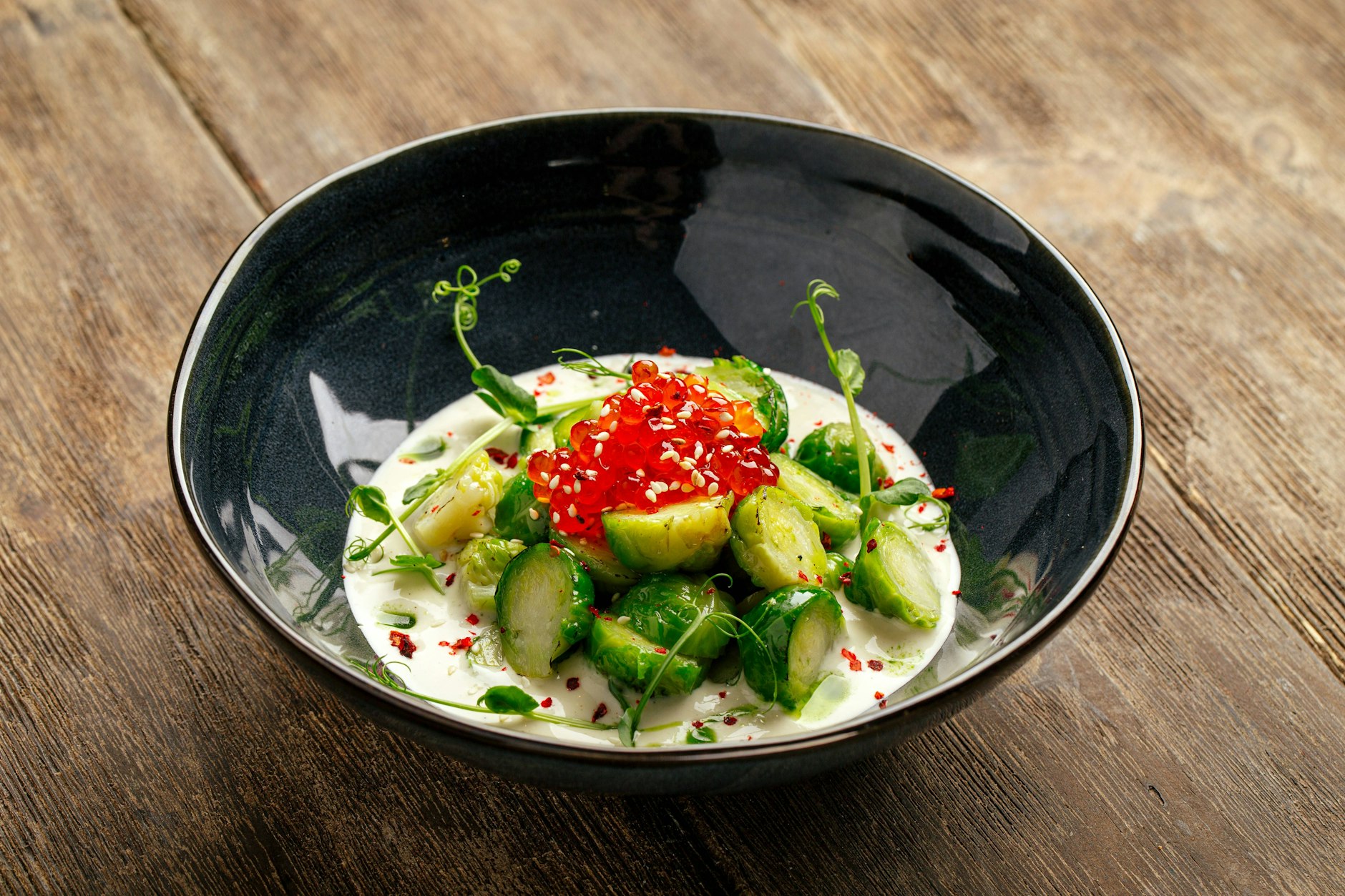 Das Rezept für Rosenkohl in Frischkäse-Senfsauce ist lecker und auch richtig gesund.