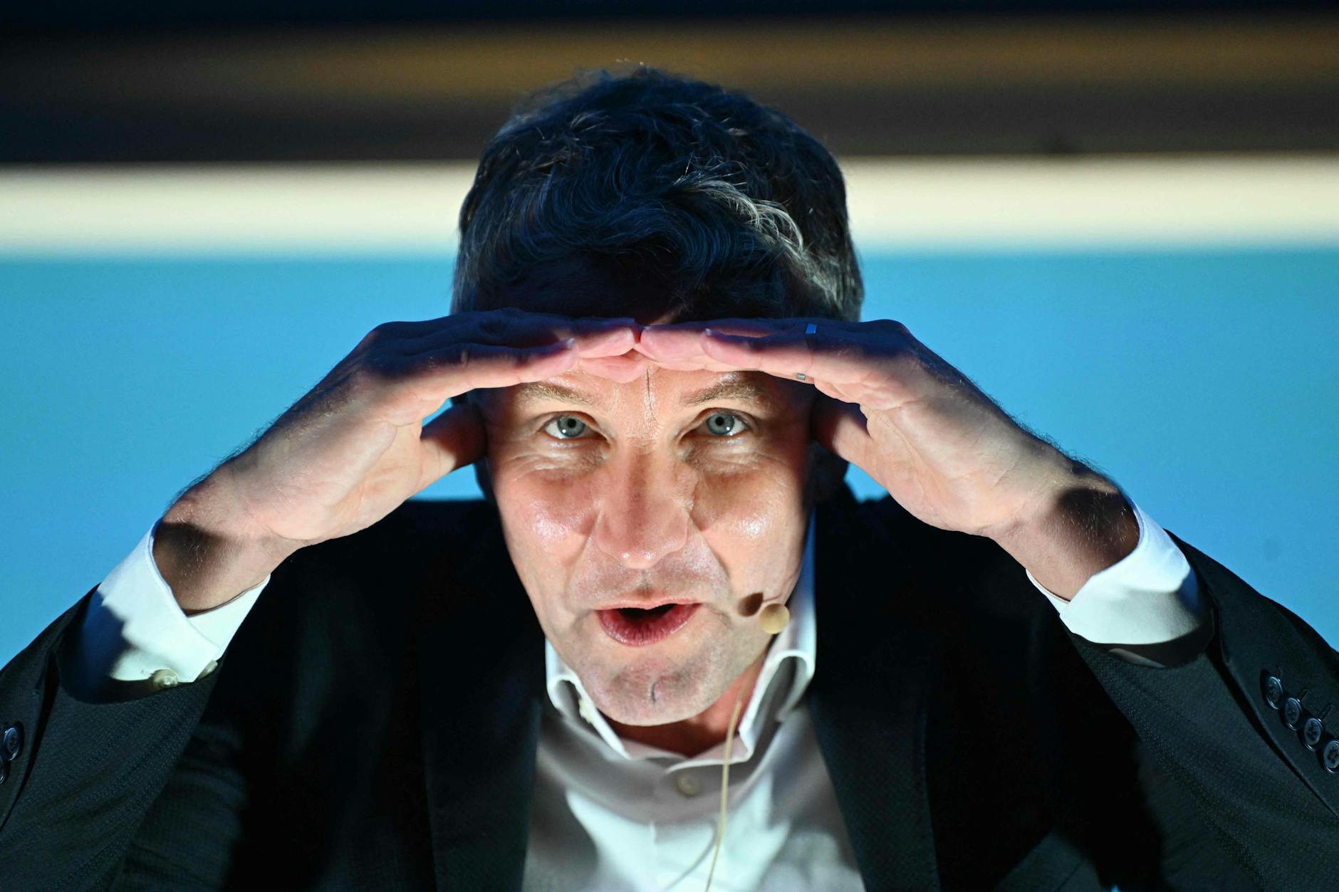 Thüringens AfD-Chef Björn Höcke wurde bereits wegen Volksverhetzung und Verwendung von Kennzeichen verfassungswidriger Organisationen angeklagt.