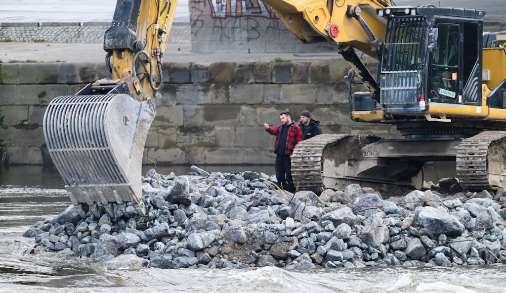 dresden-bombe-an-der-carolabr-cke-entdeckt