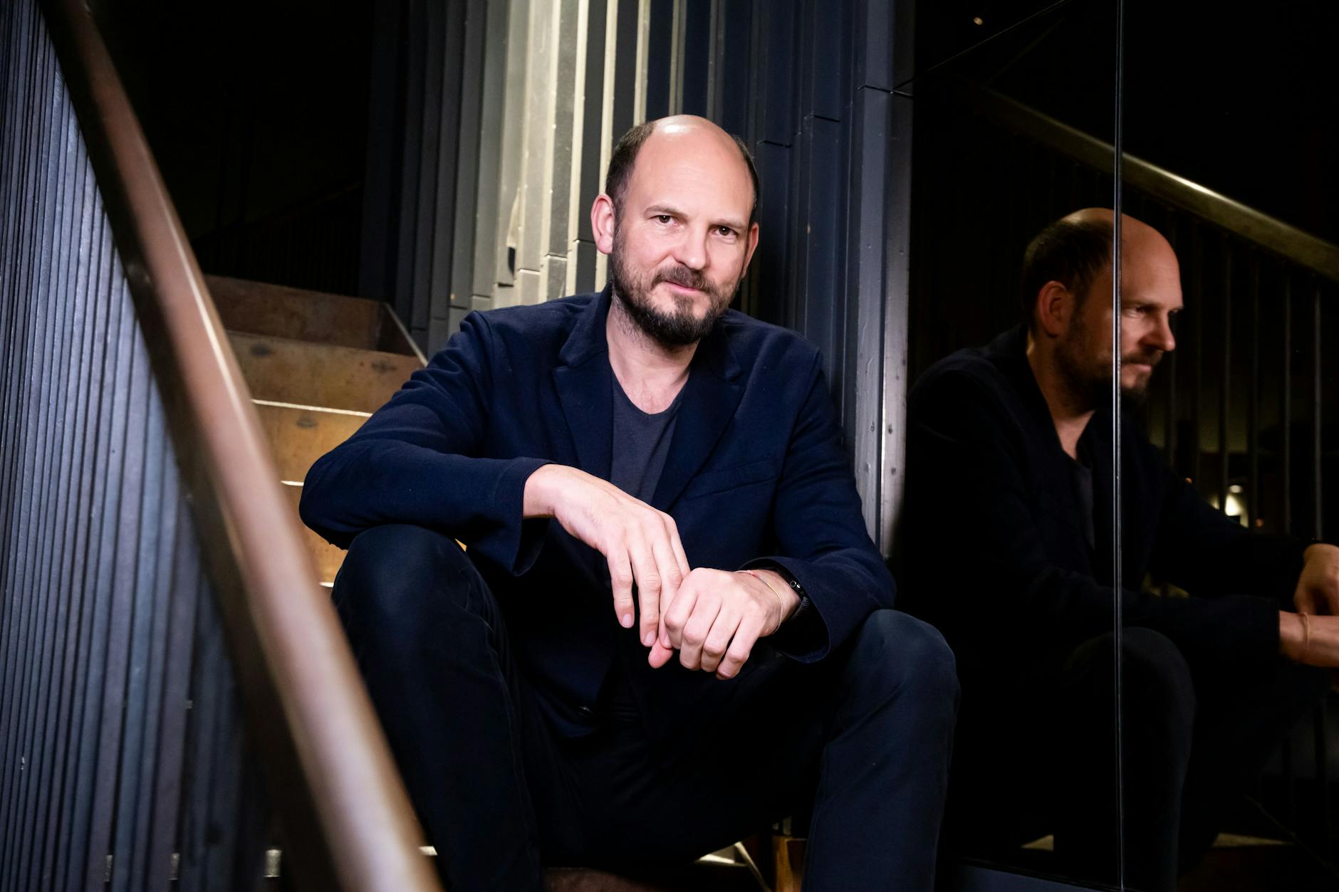 Ein Mann, eine Mission, über 100 Angestellte: Heinz Gindullis hat mit dem Cookies Cream und dem Crackers die Berliner Gastronomie neu definiert.