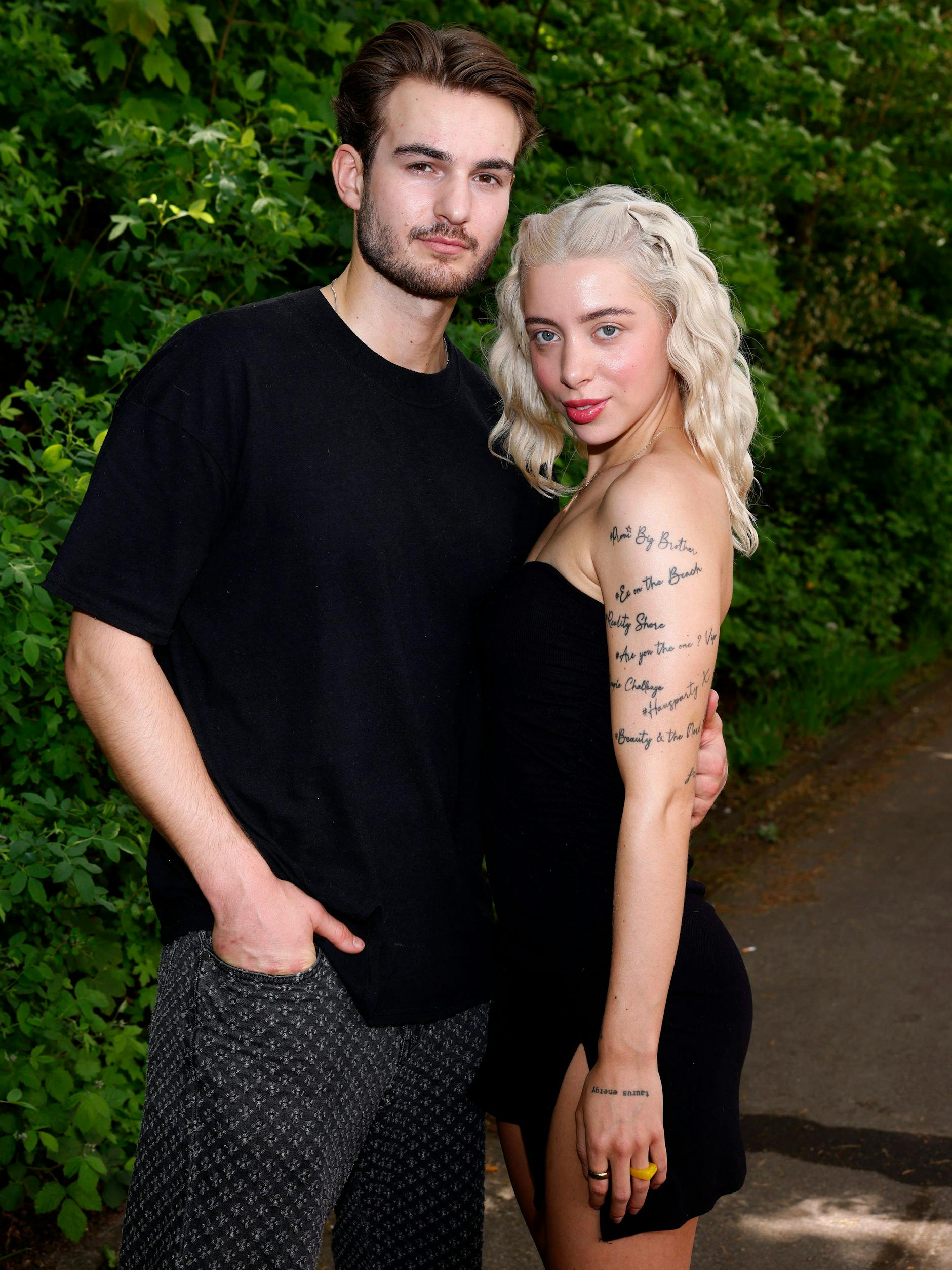 Walentina und ihr Ex Can liefern sich gerade eine ordentliche Schlammschlacht.