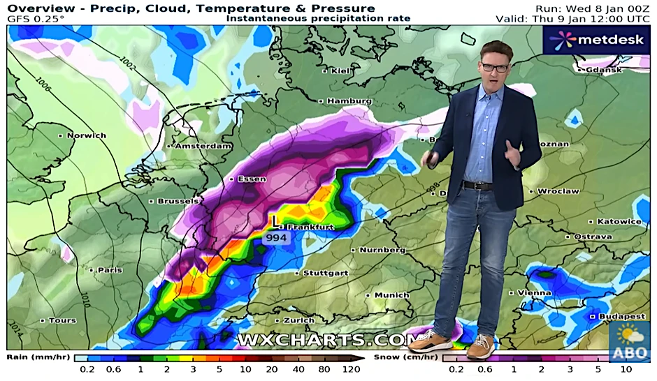 Wetter-Experte Dominik Jung zeigt, wo besonders viel Schnee erwartet wird am Donnerstag. 