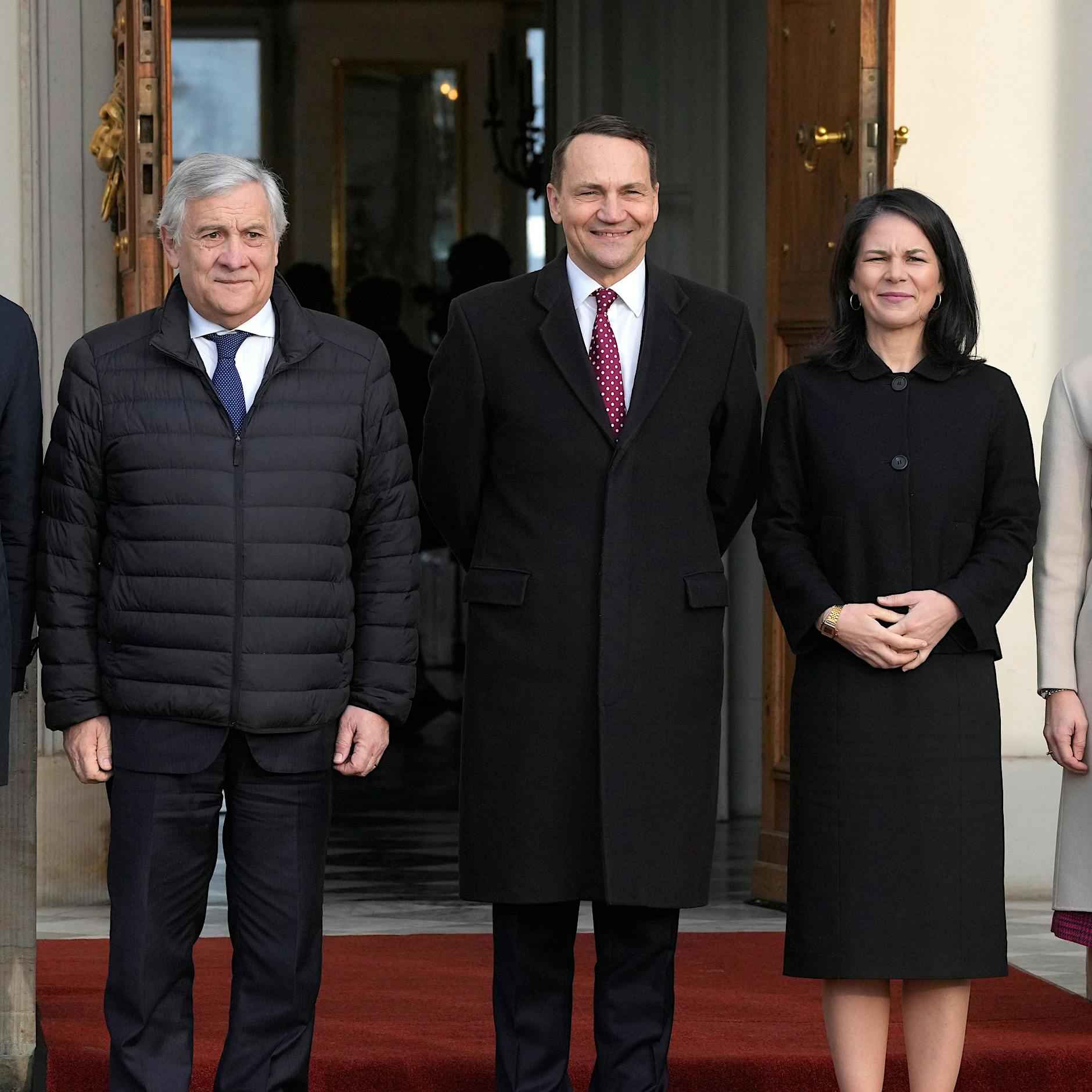 Nach Trumps Amtseinführung: Baerbock, Sikorski, Barrot reisen gemeinsam in die USA