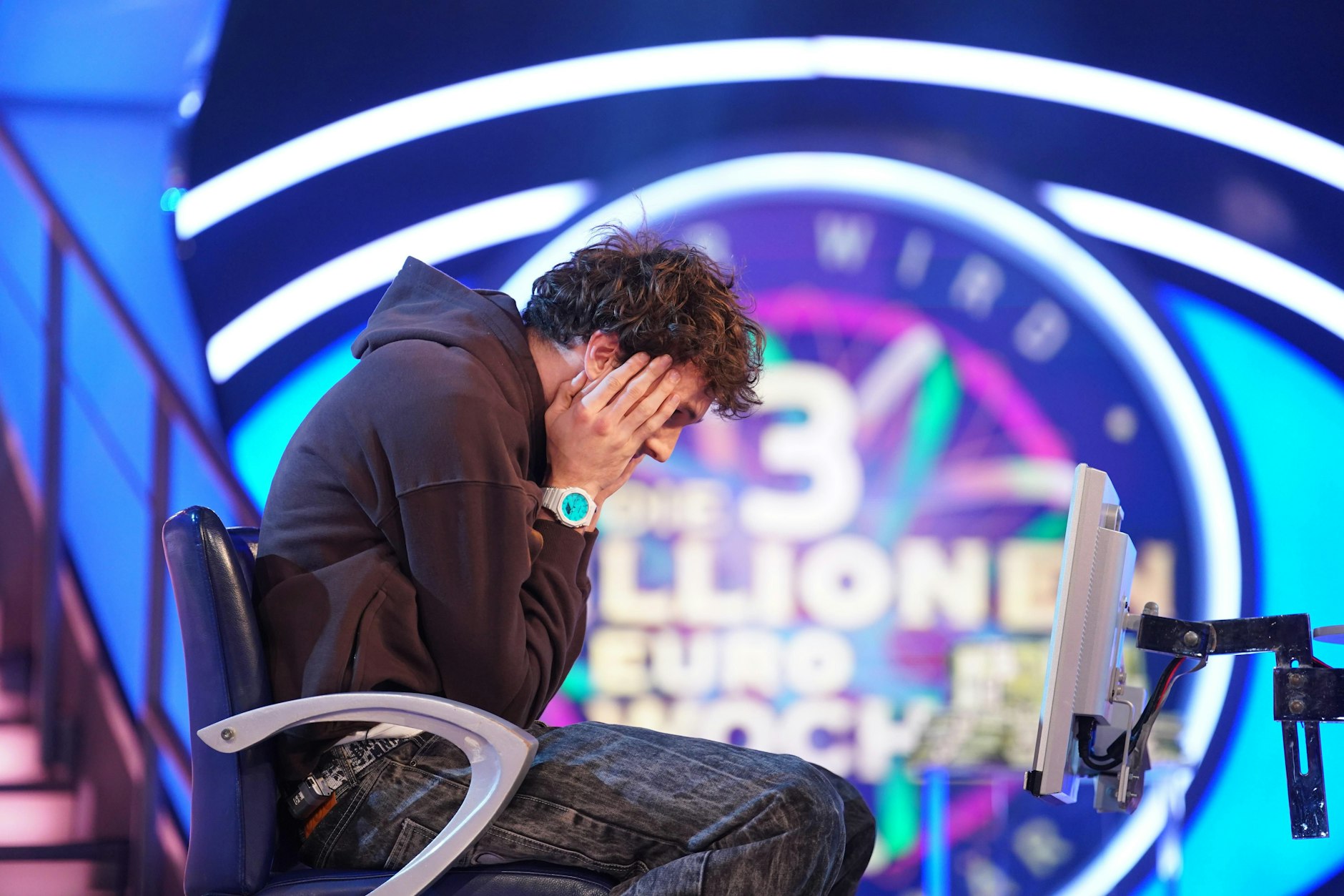 Julius Croonen tritt am Freitag im Finale der 3-Millionen-Euro-Woche von „Wer wird Millionär?“ an - und liefert sich leider einen echten Absturz.