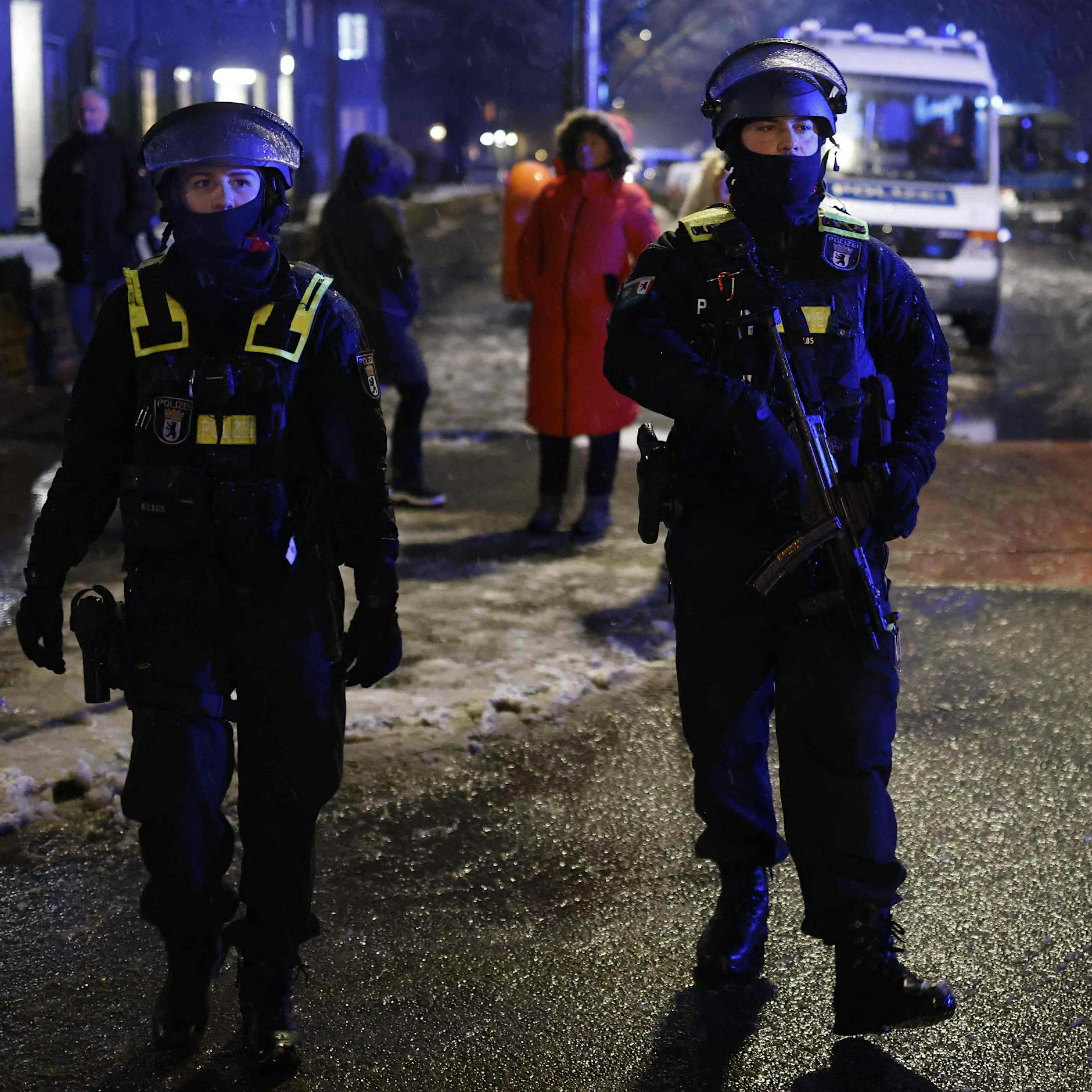 Amok-Alarm in Grundschule: SEK-Einsatz, Schule geräumt – DAS war der Grund!