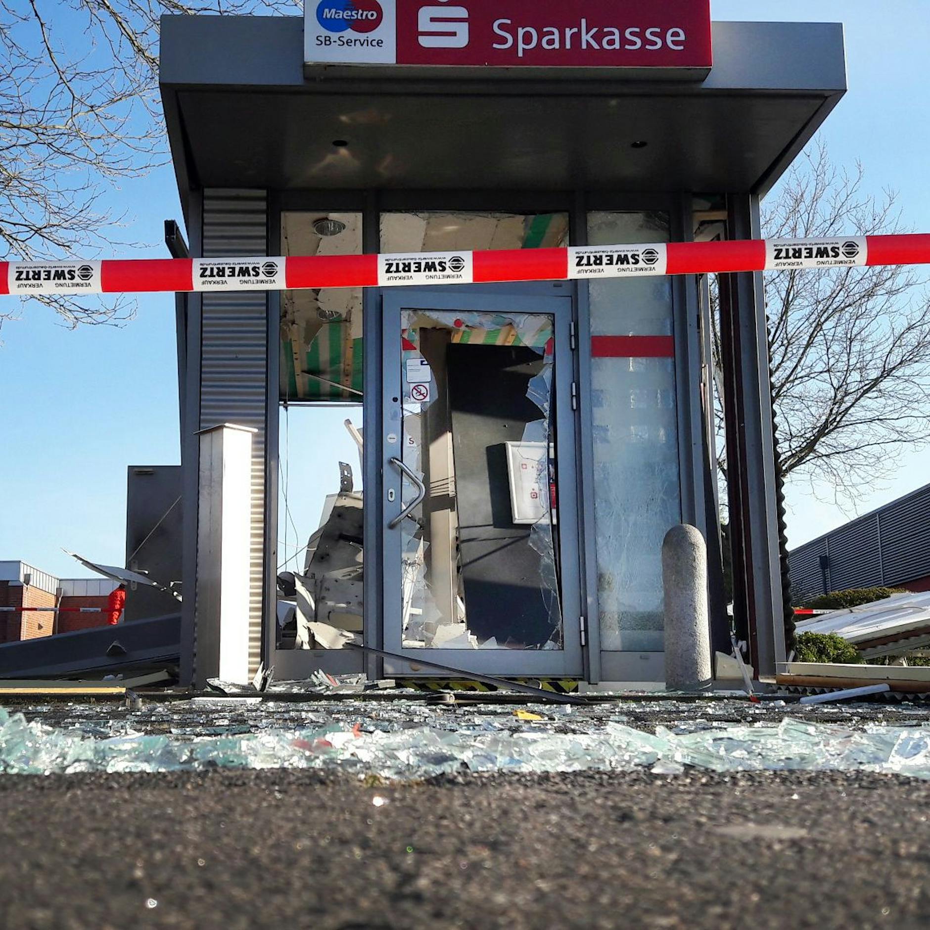 Schock-Zahlen! Sprengbanden jagen 44 Geldautomaten in die Luft