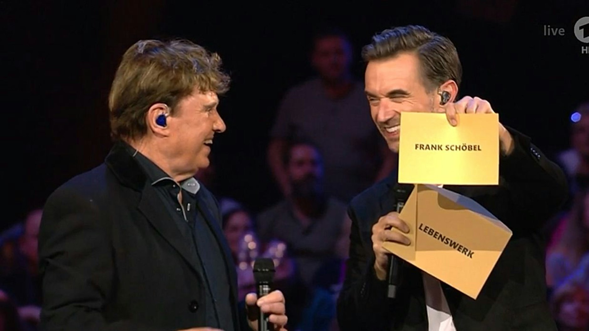 Florian Silbereisen zeichnete Frank Schöbel mit der „Eins der Besten“ für sein Lebenswerk aus.