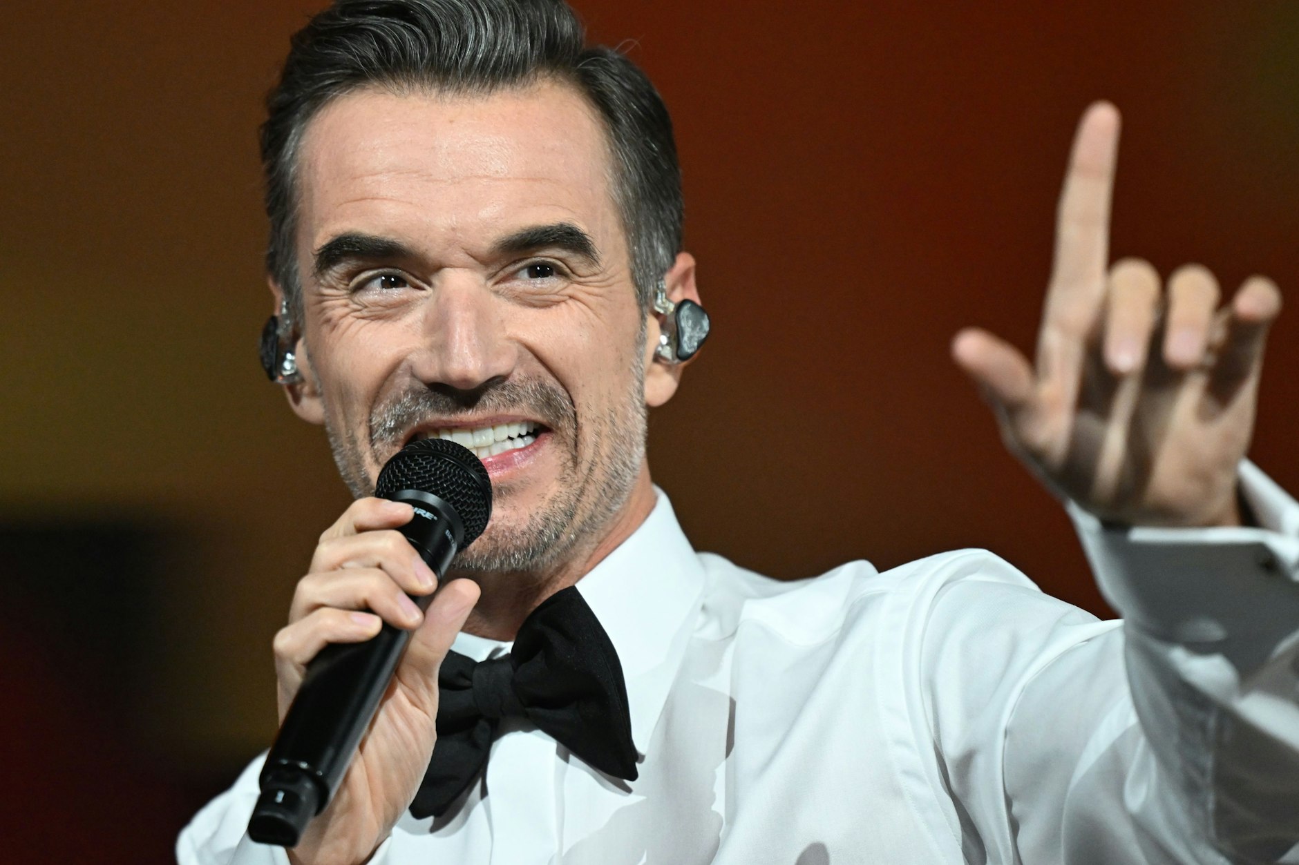 Florian Silbereisen will sich nach der Show Schlagerchampions eine Fernseh-Pause gönnen und sich bis Sommer zurückziehen.