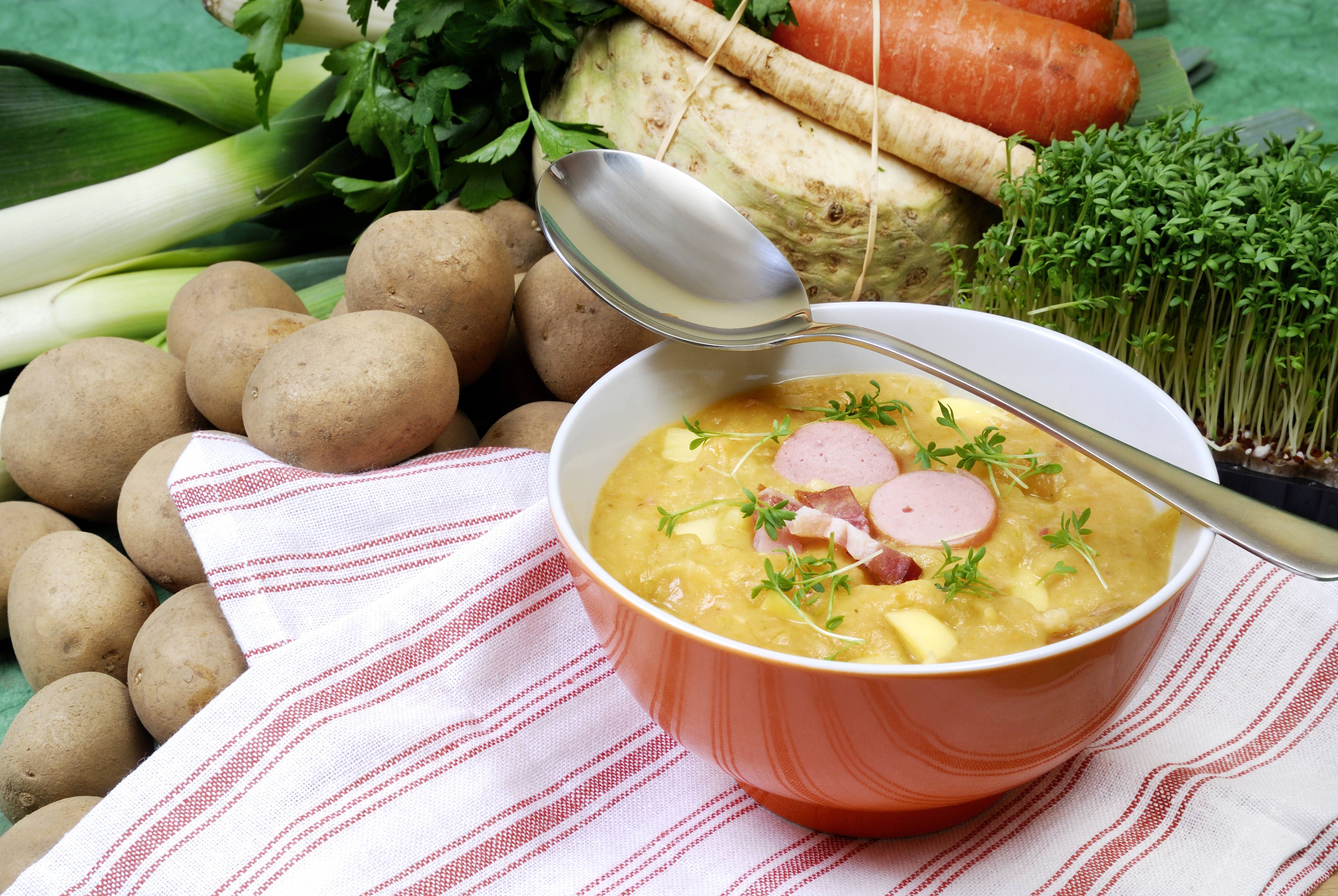 Kennen Sie Thüringer Kartoffelsuppe? Das BESTE Rezept von Oma!