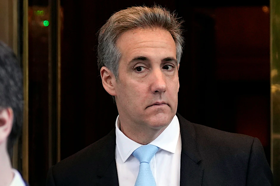 Donald Trumps früherer Anwalt, Michael Cohen, hat Joe Biden um eine Begnadigung gebeten.