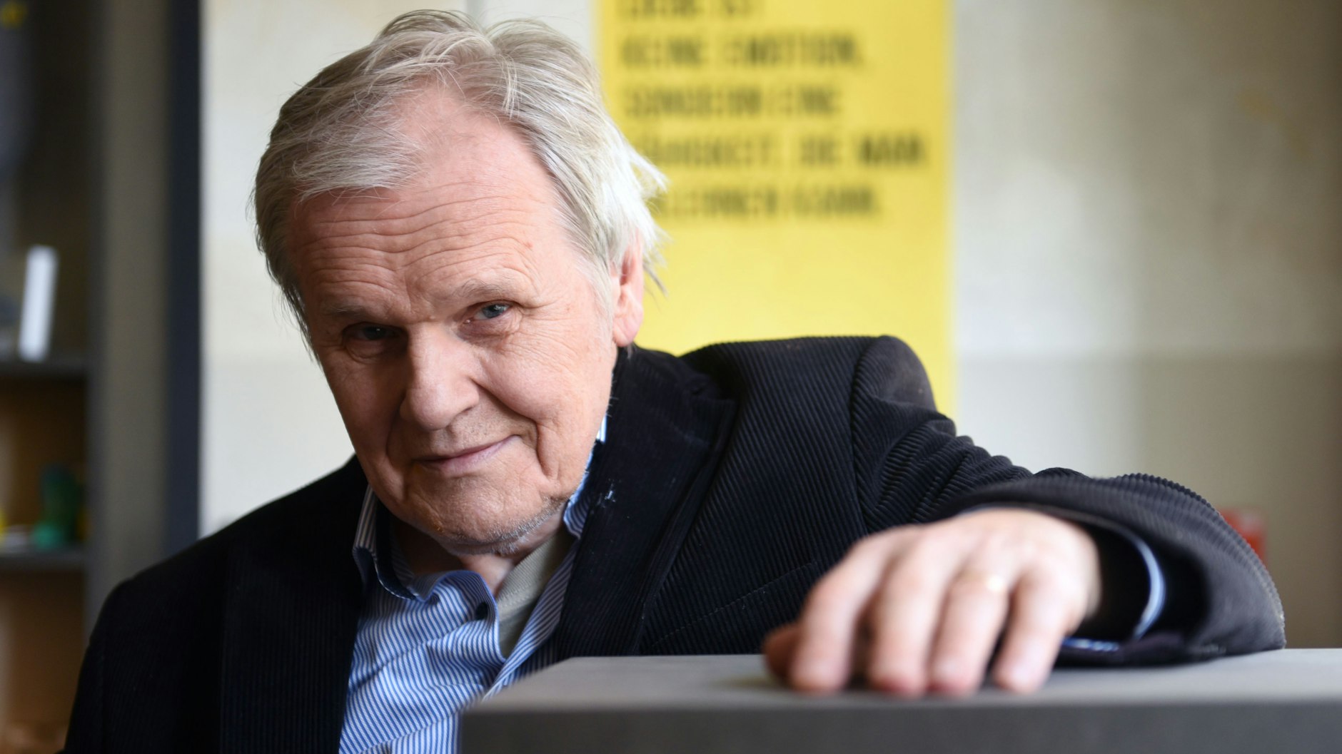 Der Psychotherapeut und Beziehungscoach Dr. Wolfgang Krüger sagt, dass man alte Freundschaften wieder kitten kann.