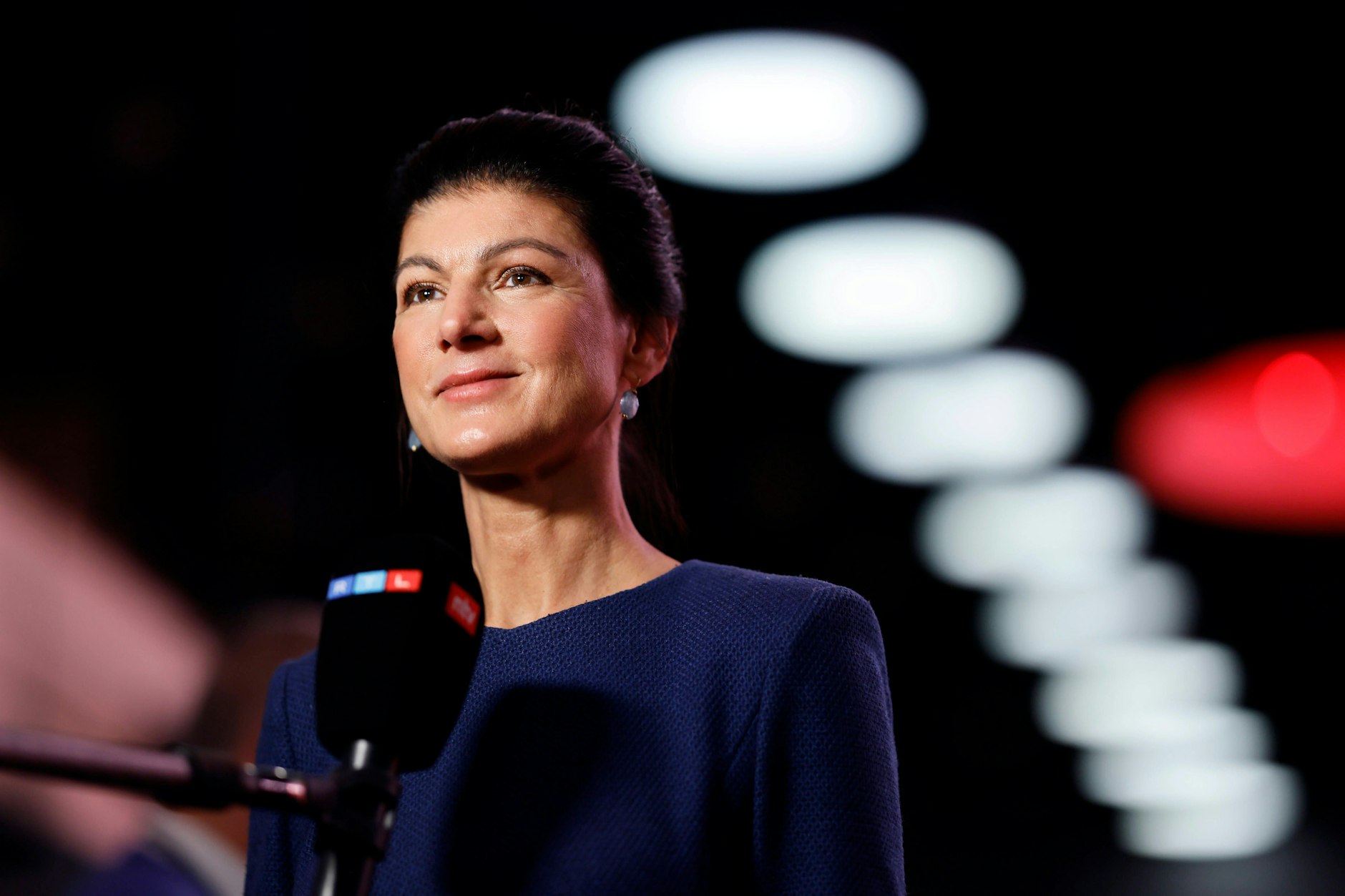 Nach den „kriegsbesoffenen Grünen“ scheint Wagenknecht einen neuen Lieblingsgegner im Wahlkampf ausgemacht zu haben.