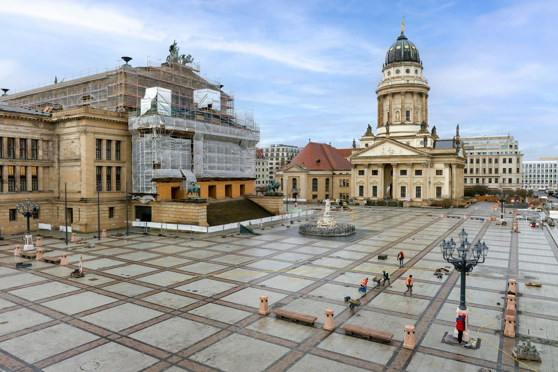 Der Gendarmenmarkt mit neuer Pflasterung