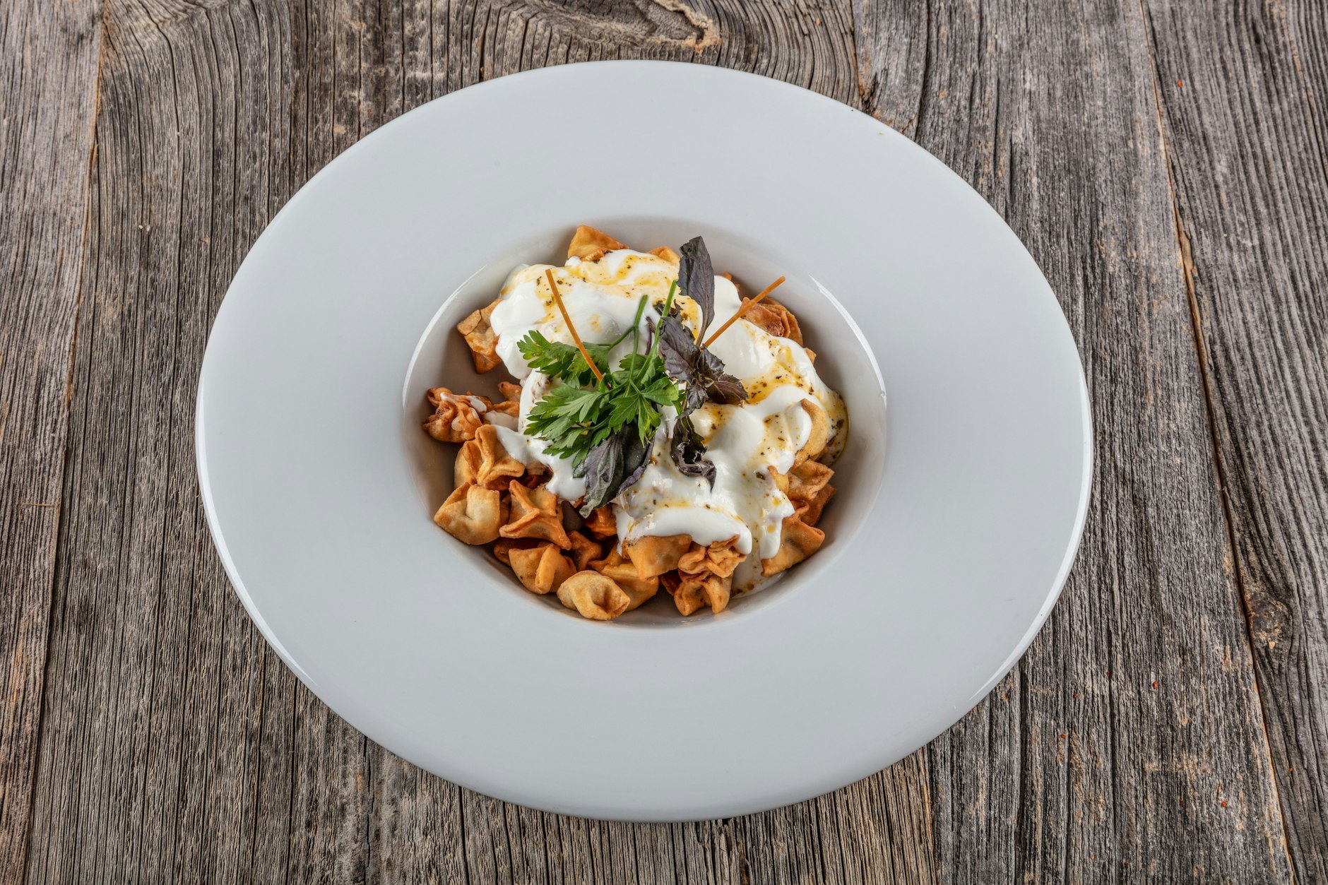 Pasta-Genuss auf türkische Art. Hier mit Manti, den türkischen Ravioli.