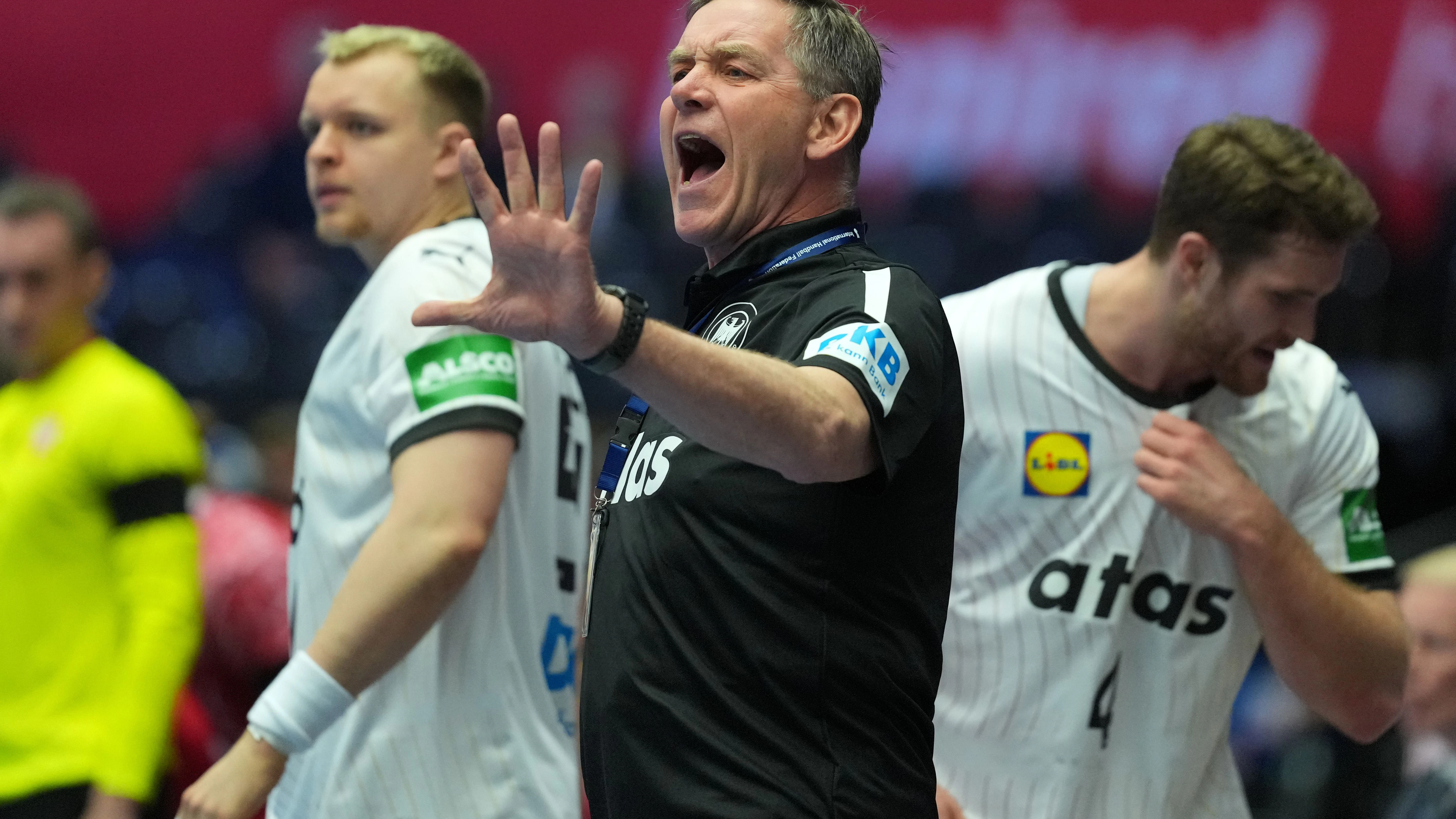 Trainer Alfred Gislason war anfangs nicht zufrieden mit seinem Team. 
