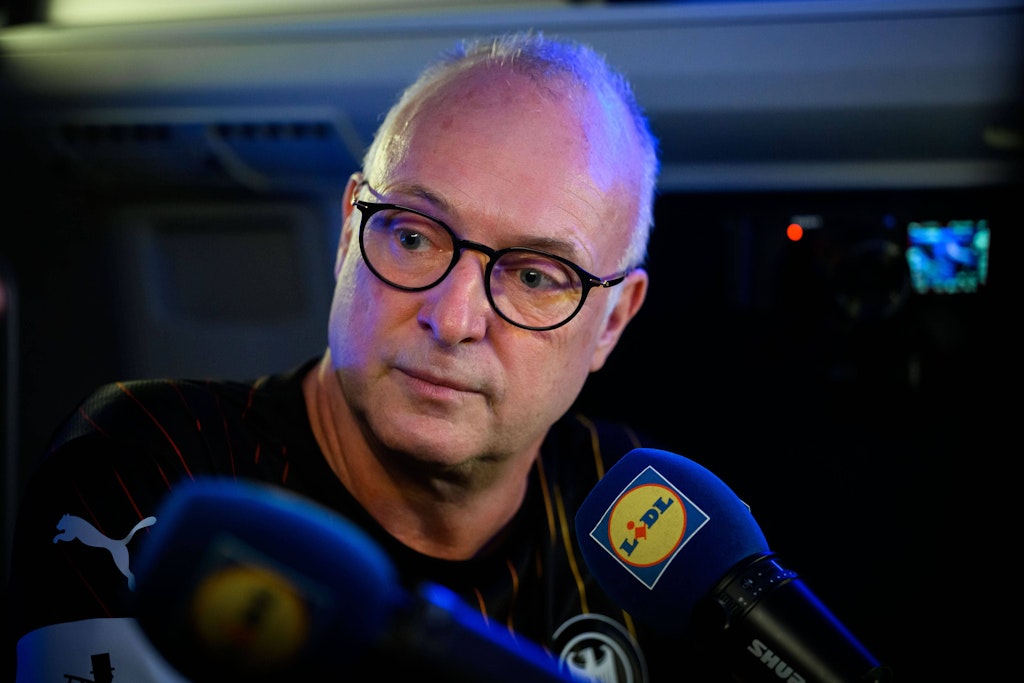 Güvenilirlik eksikliği mi? Frank Buschmann, Steffen Baumgart'ı eleştirdi