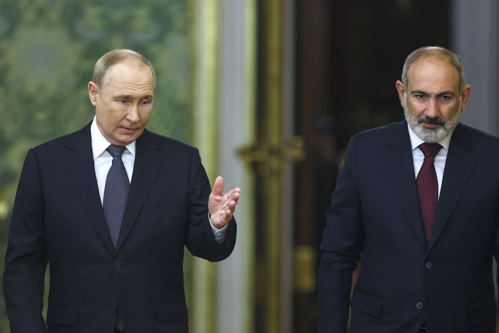 Abkehr von Russland: Armenien unterzeichnet „strategisches“ Abkommen mit den USA