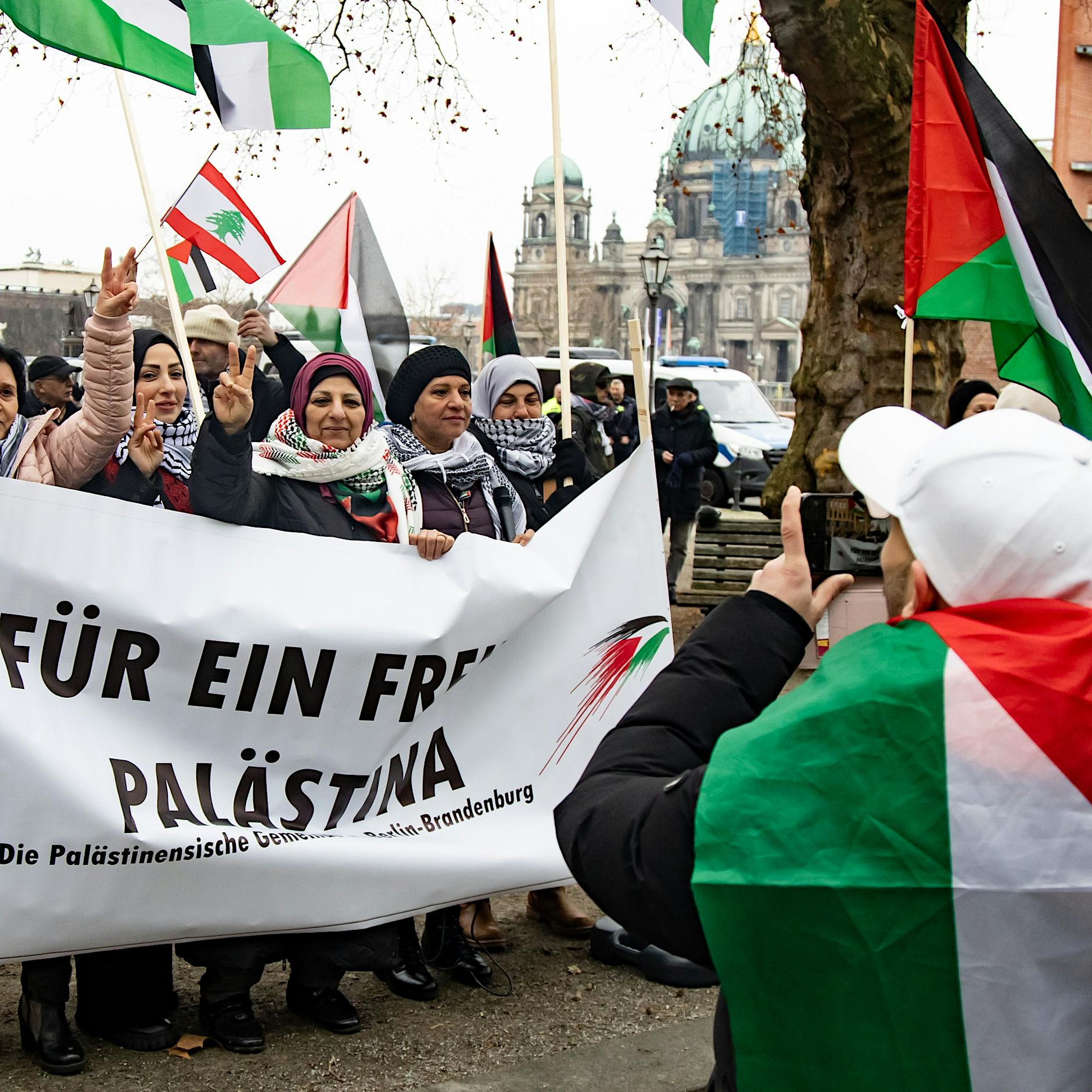 Student skandierte auf Demo Terror-Parole – doch Berliner Richterin spricht ihn frei