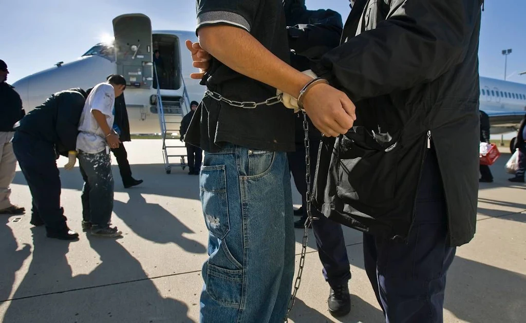 Trumps Abschiebeplan soll am Tag nach Amtseinführung in Gang gesetzt werden