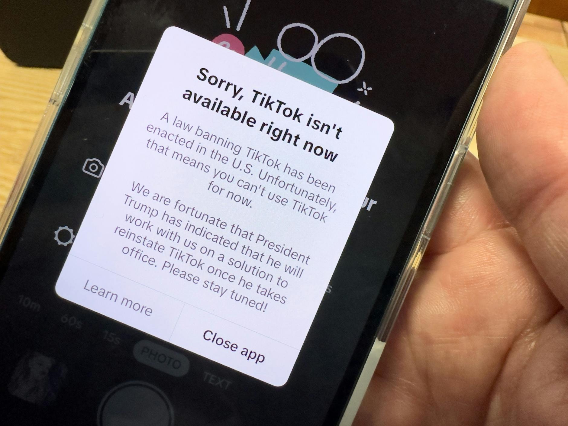 Mit dieser Nachricht wurden die Nutzer informiert, dass die Video-App Tiktok den Betrieb in den USA eingestellt hat.