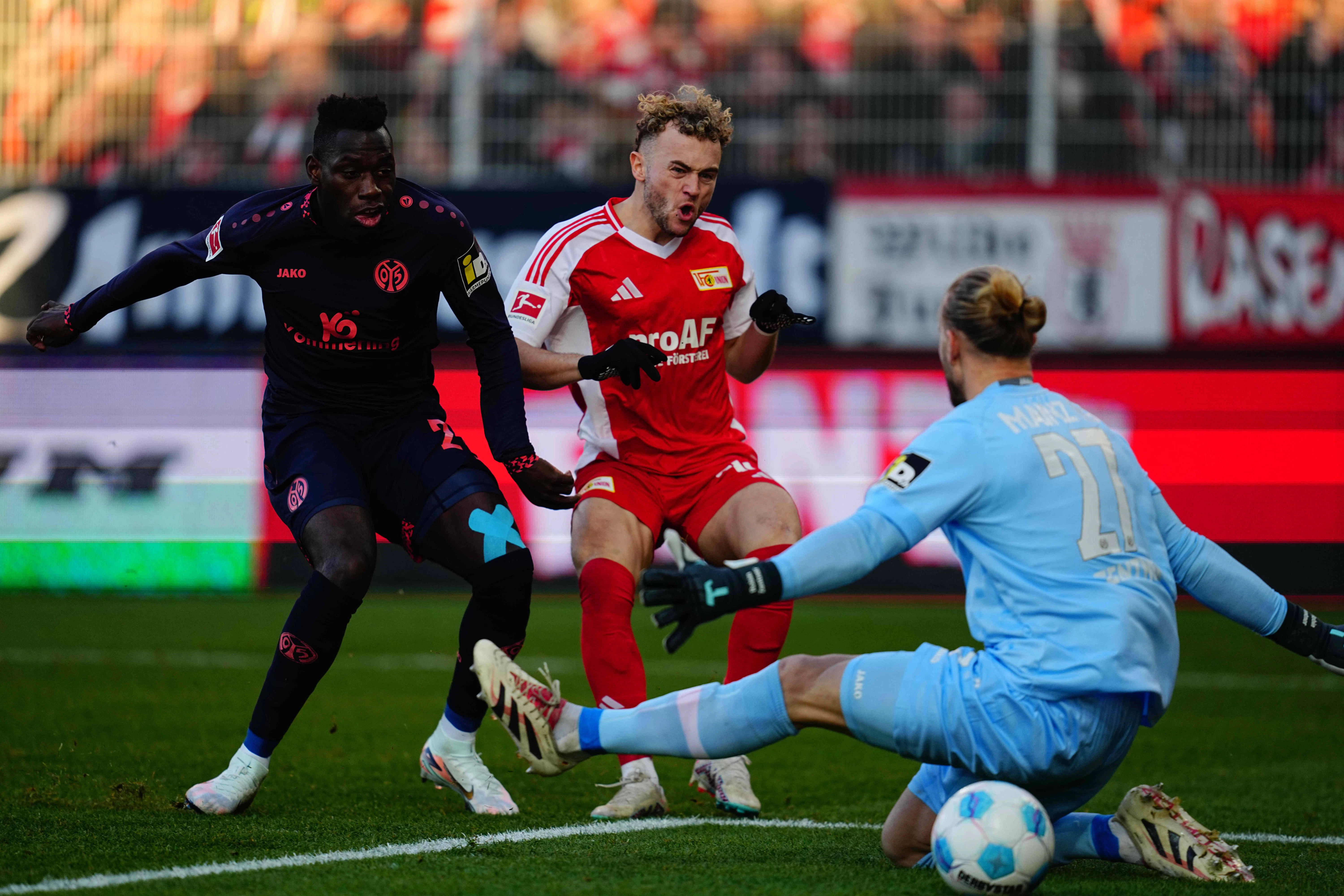 Stürmer Benedict Hollerbach brachte den 1. FC Union früh gegen Mainz in Führung und holte danach auch den Elfmeter zum 2:1 heraus.
