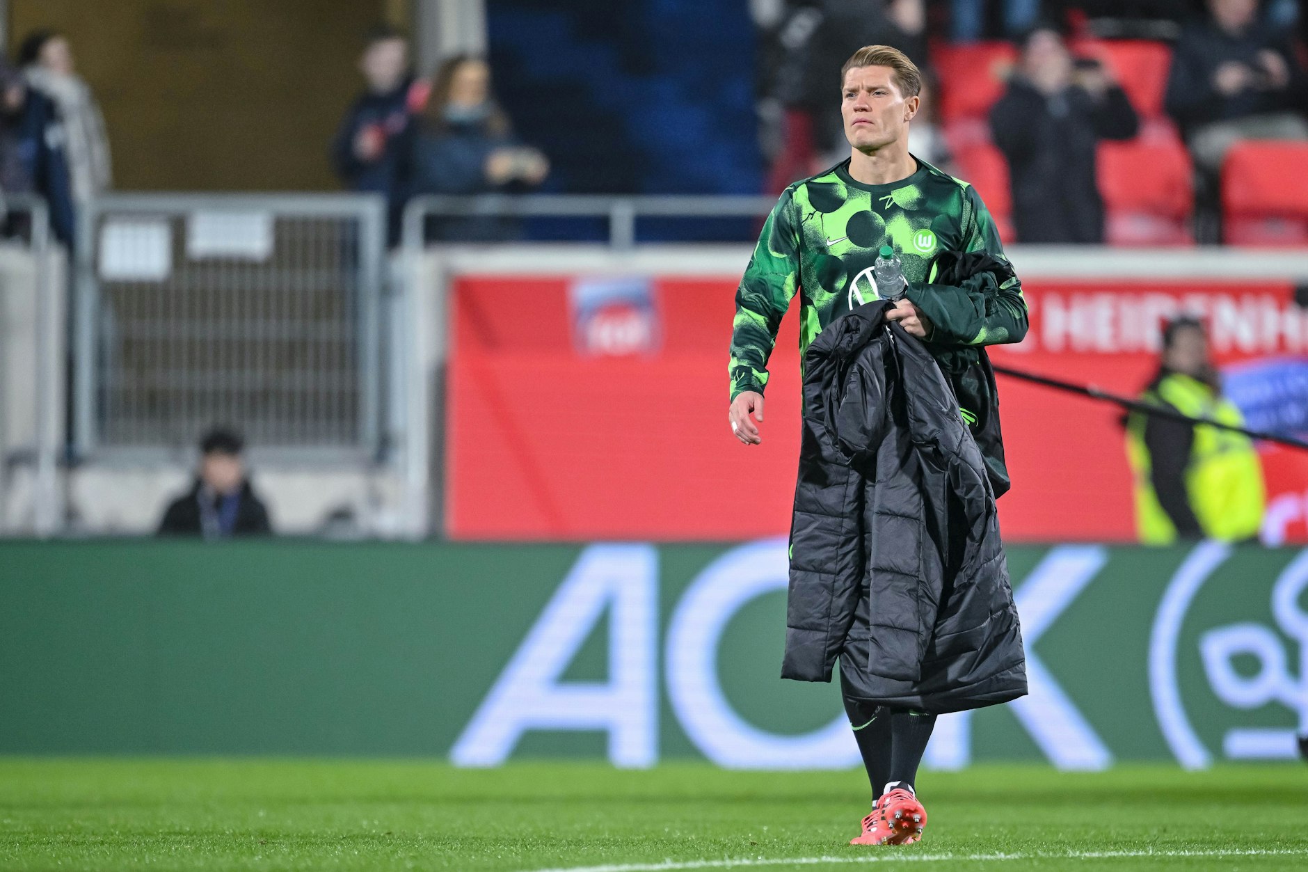 Ersatzbank statt Spielfeld: Wohin führt der Weg von Kevin Behrens?